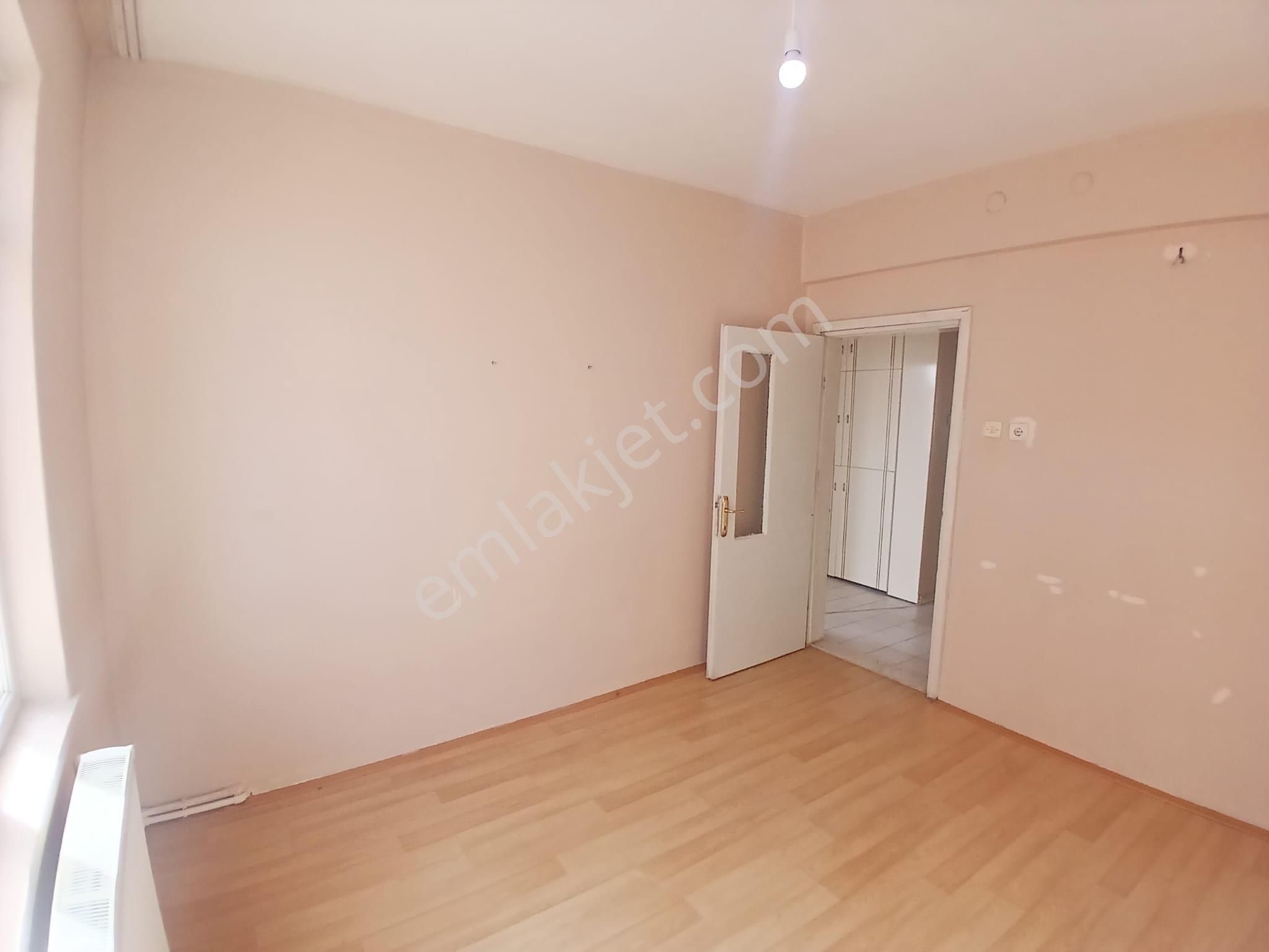 Akçay Emlak'tan Akşehir Altunkalem Mahallesi Altunkalem Parkı Yanında Kiralık 3+1 Daire - Görsel 21