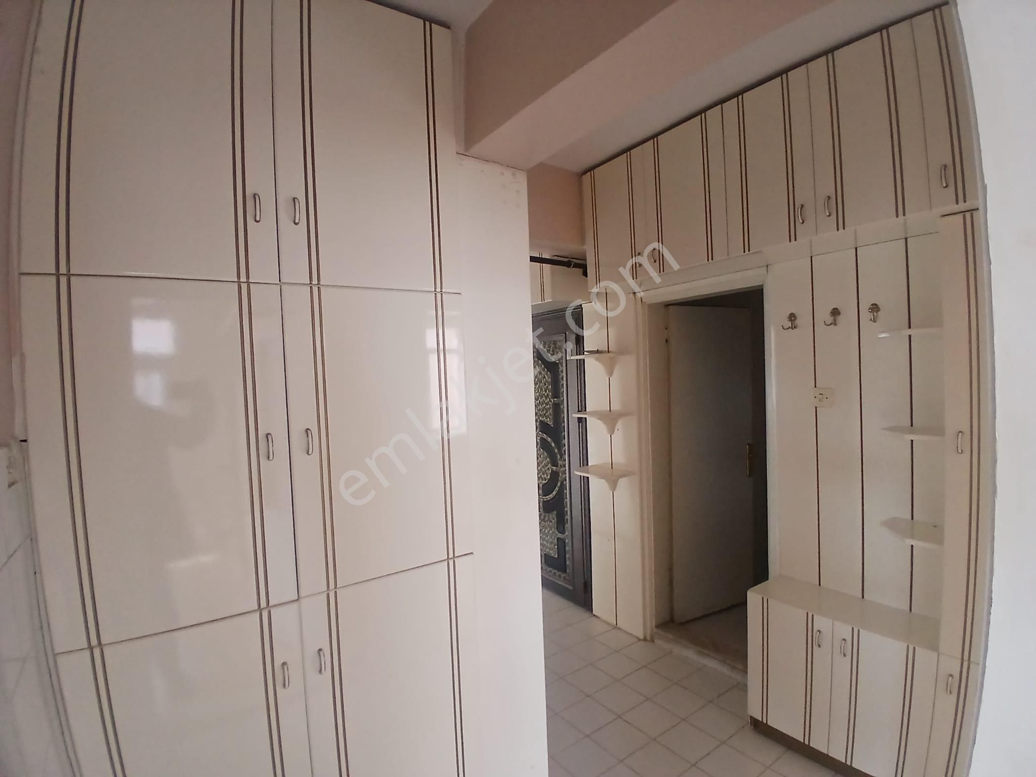 Akçay Emlak'tan Akşehir Altunkalem Mahallesi Altunkalem Parkı Yanında Kiralık 3+1 Daire - Görsel 24