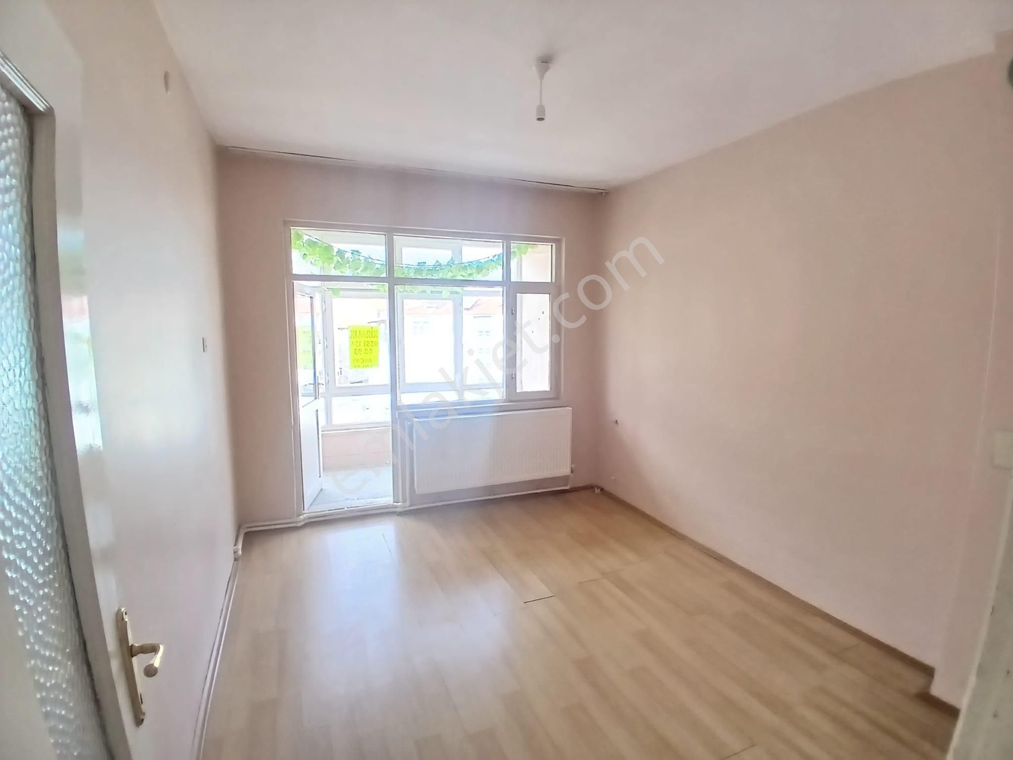 Akçay Emlak'tan Akşehir Altunkalem Mahallesi Altunkalem Parkı Yanında Kiralık 3+1 Daire - Görsel 14