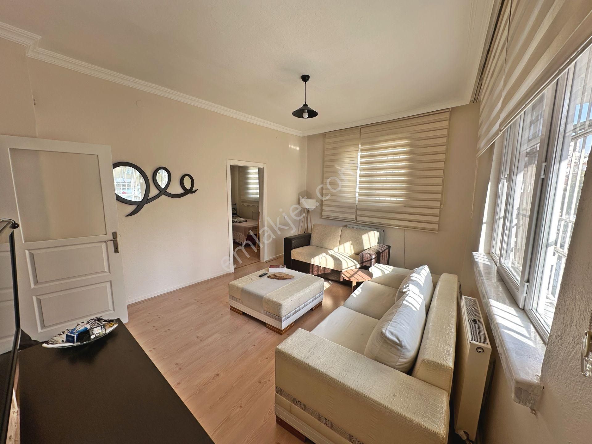 Cebeci Şehitlik Yakını Full Eşyalı Ön Cephede 2+1 Kiralık Daire - Görsel 2