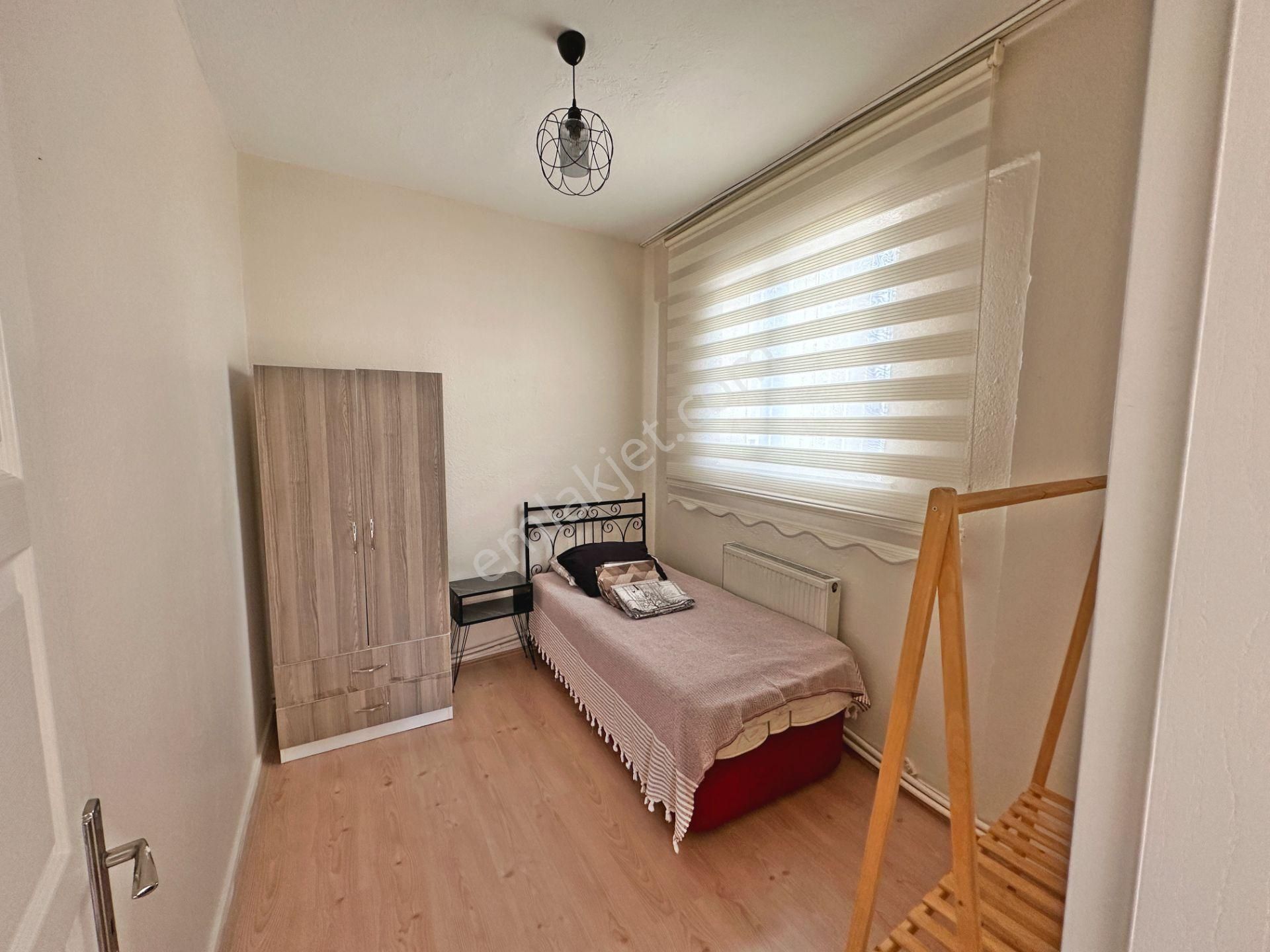 Cebeci Şehitlik Yakını Full Eşyalı Ön Cephede 2+1 Kiralık Daire - Görsel 9
