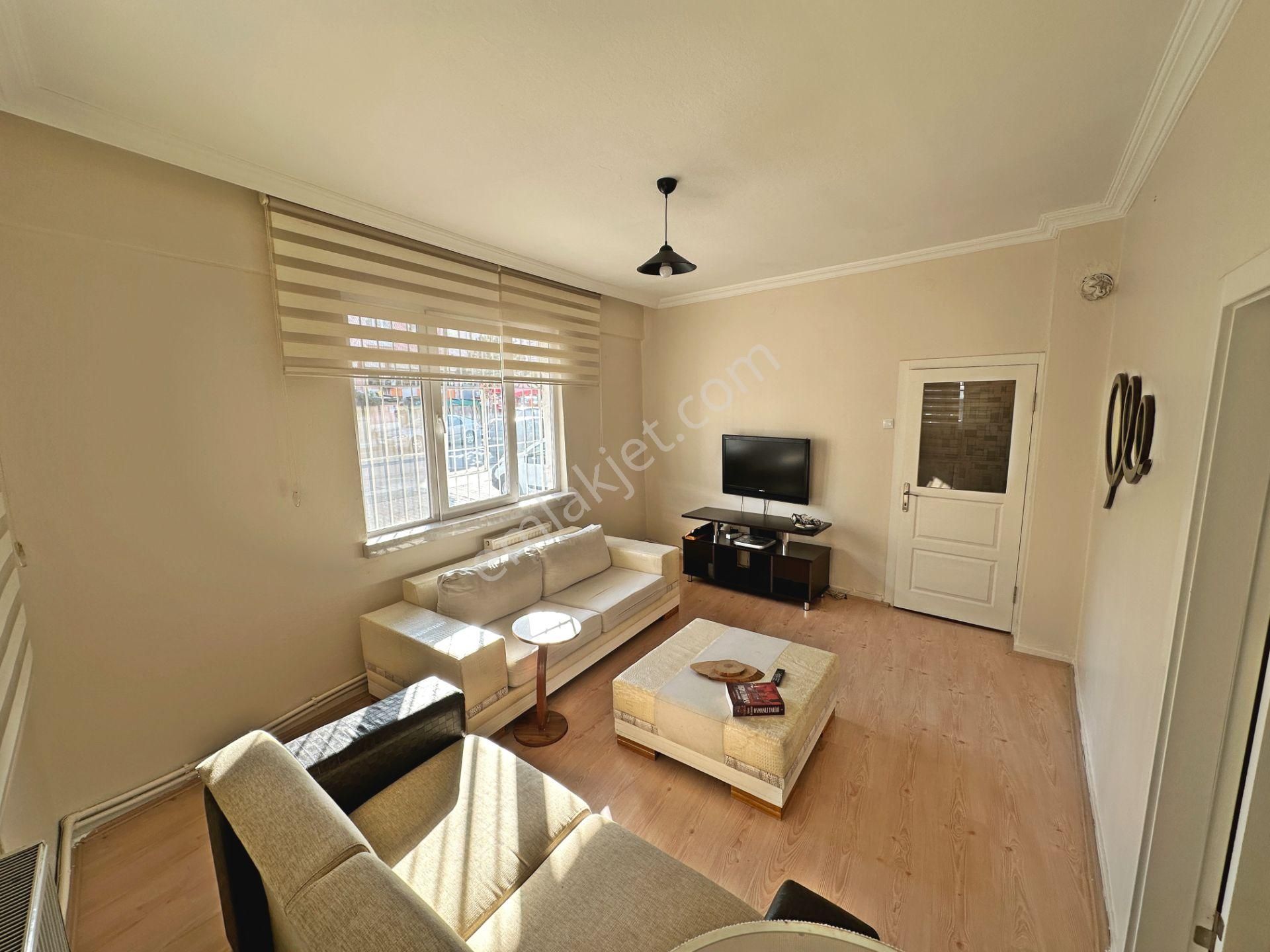 Cebeci Şehitlik Yakını Full Eşyalı Ön Cephede 2+1 Kiralık Daire - Görsel 4