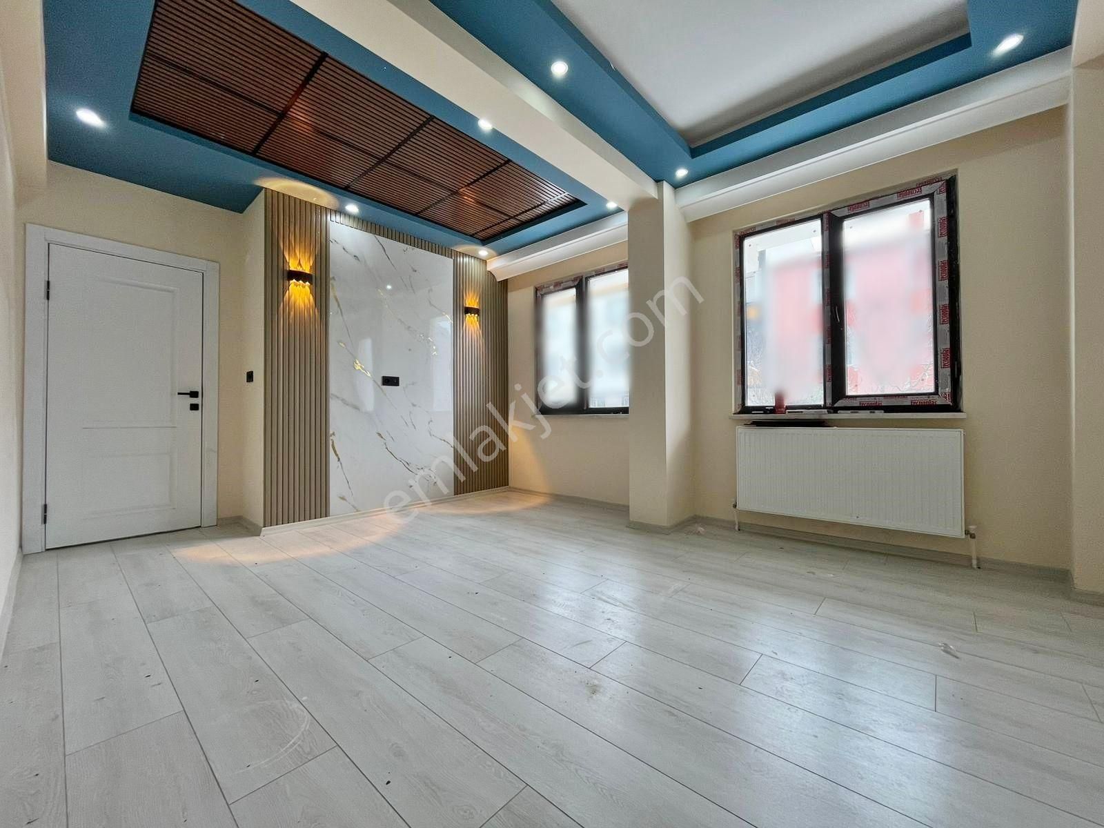 Azer Yapıdan Hastane Bölgesinde Full Cephe Lux Sıfır Satılık 1+1