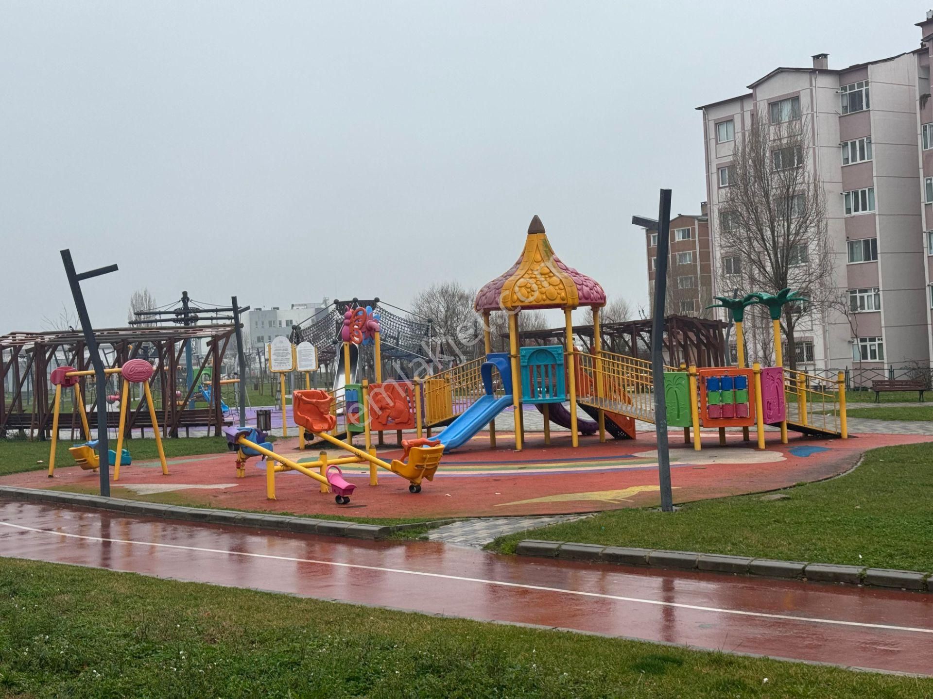 Çerkezköy/ Yıldırım Beyzıt Mah'de Servisler Güzergahın'da Kiralık 1+1 Kombili Hazır Daire - Görsel 23