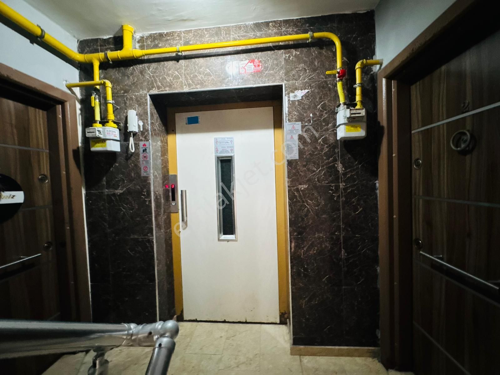 Çerkezköy/ Yıldırım Beyzıt Mah'de Servisler Güzergahın'da Kiralık 1+1 Kombili Hazır Daire - Görsel 16