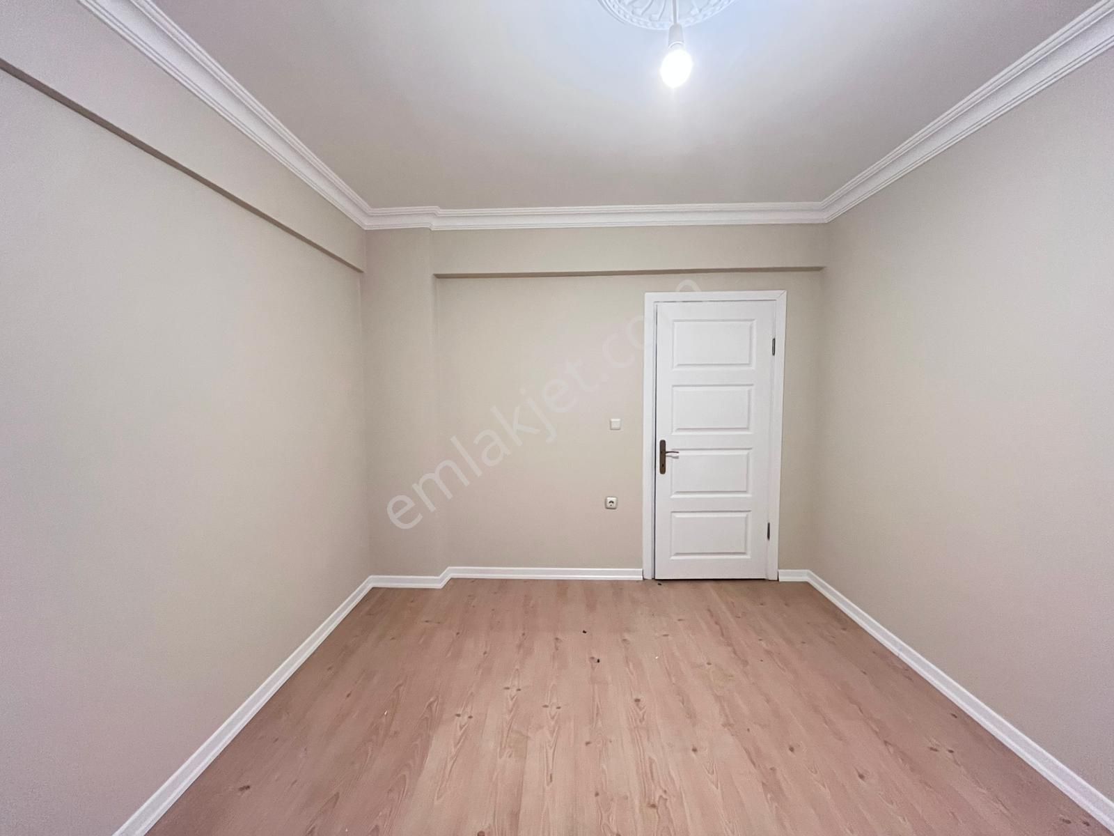 Çerkezköy/ Yıldırım Beyzıt Mah'de Servisler Güzergahın'da Kiralık 1+1 Kombili Hazır Daire - Görsel 8