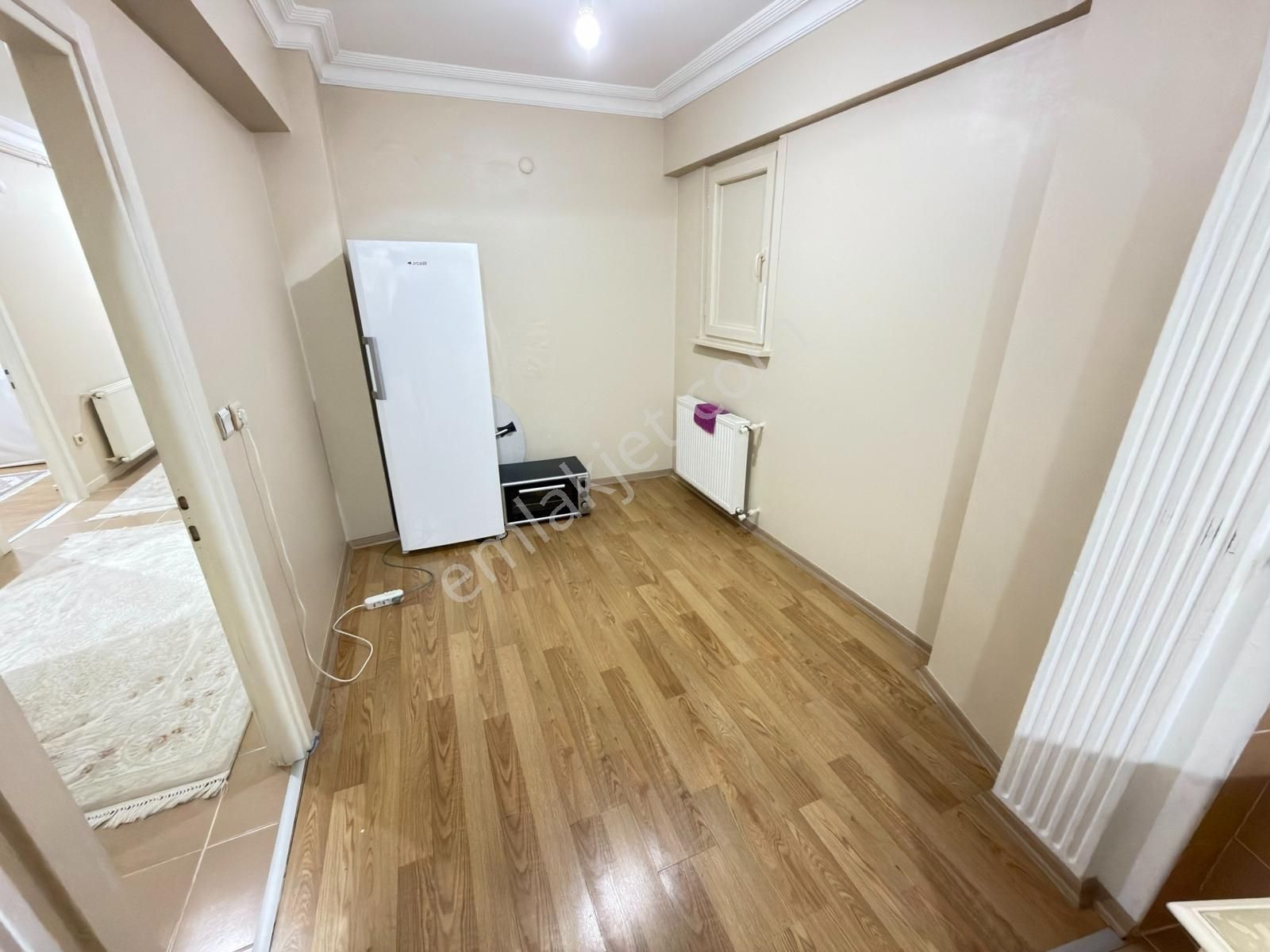 Gültepe'de 3.5+1 Satılık 125 M2 1.kat Gibi Y.giriş Asansörlü - Görsel 12