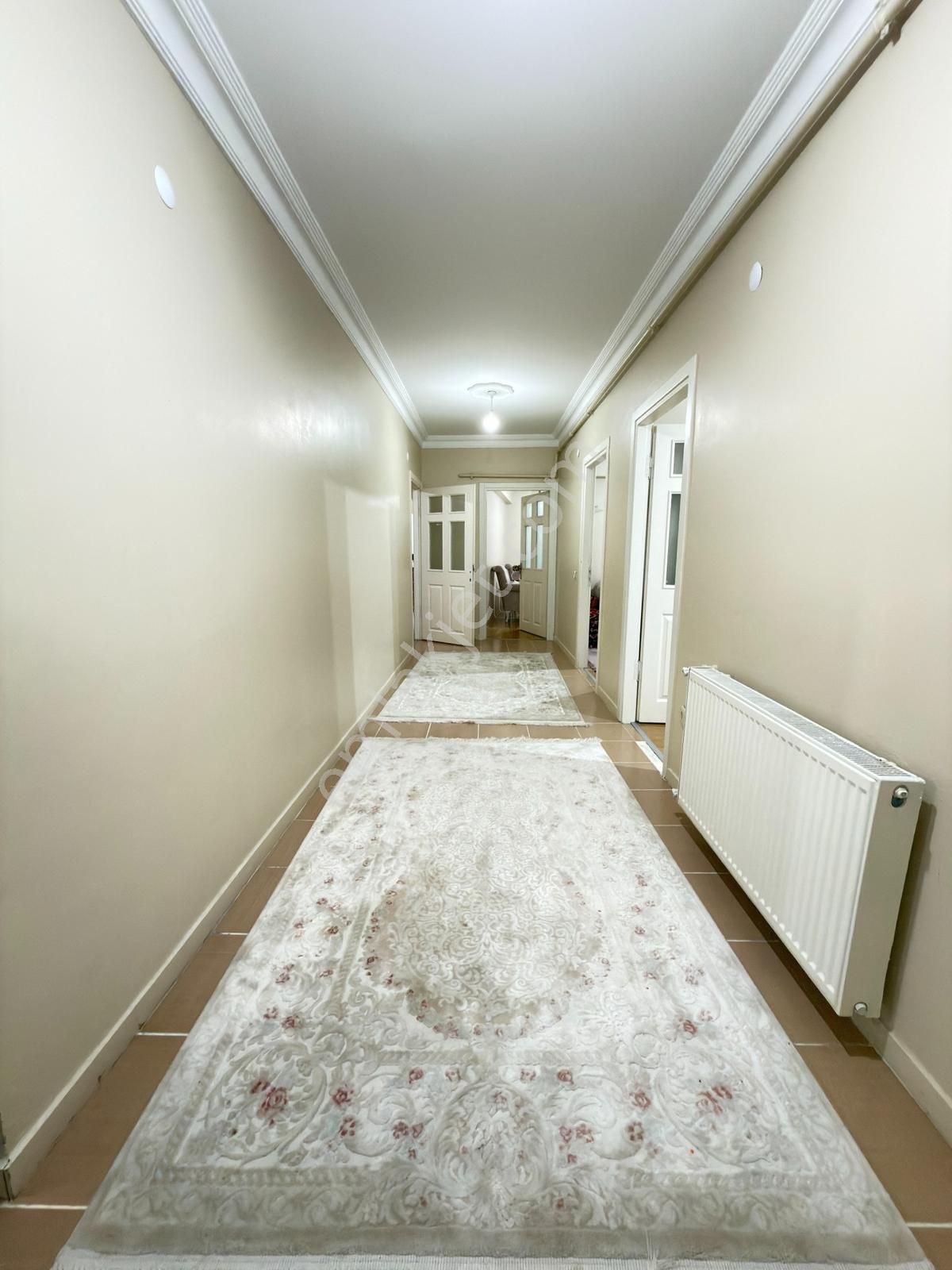 Gültepe'de 3.5+1 Satılık 125 M2 1.kat Gibi Y.giriş Asansörlü - Görsel 19
