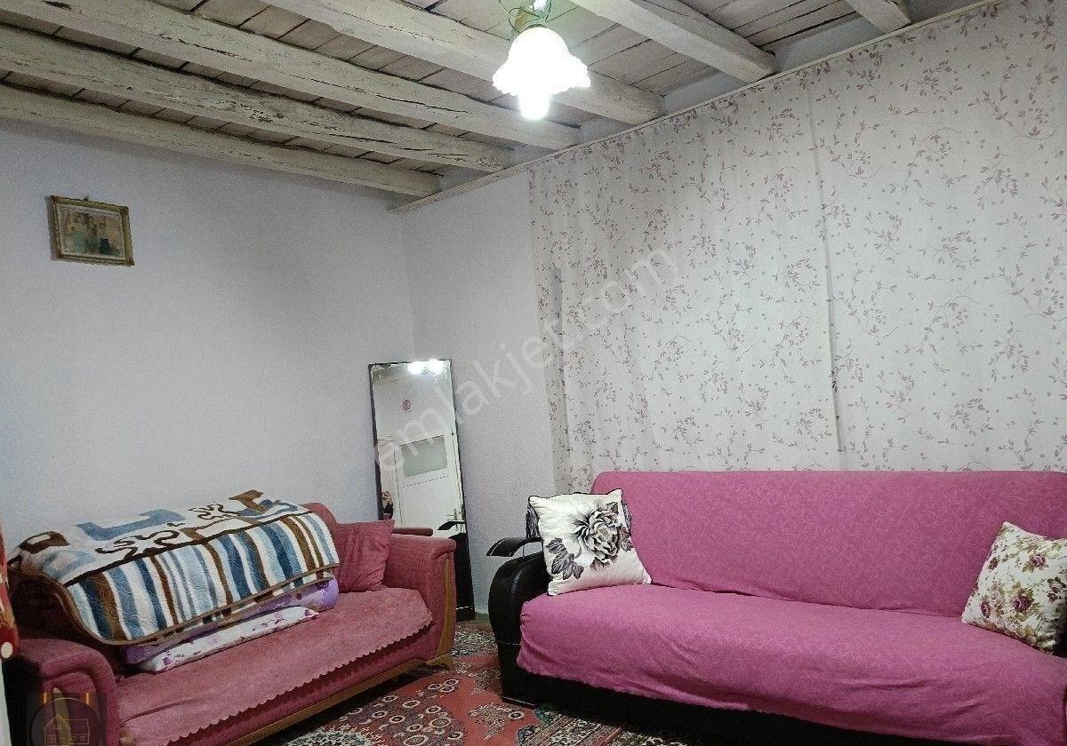 Satlık Müstakil Ikı Takım Ev Yenidoğan - Görsel 34