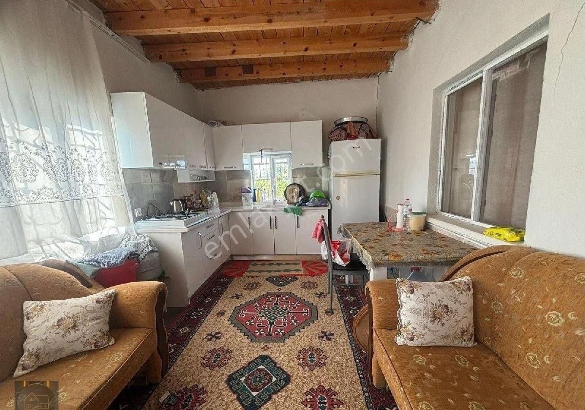 Erkilet Boyacı Mahallesinde Satılık 3+1 Bahçeli Müstakil Ev - Görsel 14