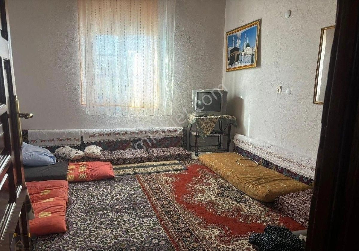 Erkilet Boyacı Mahallesinde Satılık 3+1 Bahçeli Müstakil Ev - Görsel 5