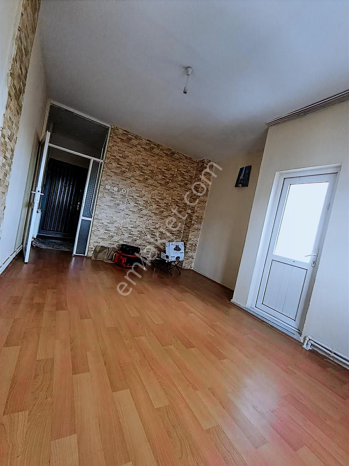 Belsin 30 Ağustos Mah.3+1 Satılık Fırsat Dairesi - Görsel 3