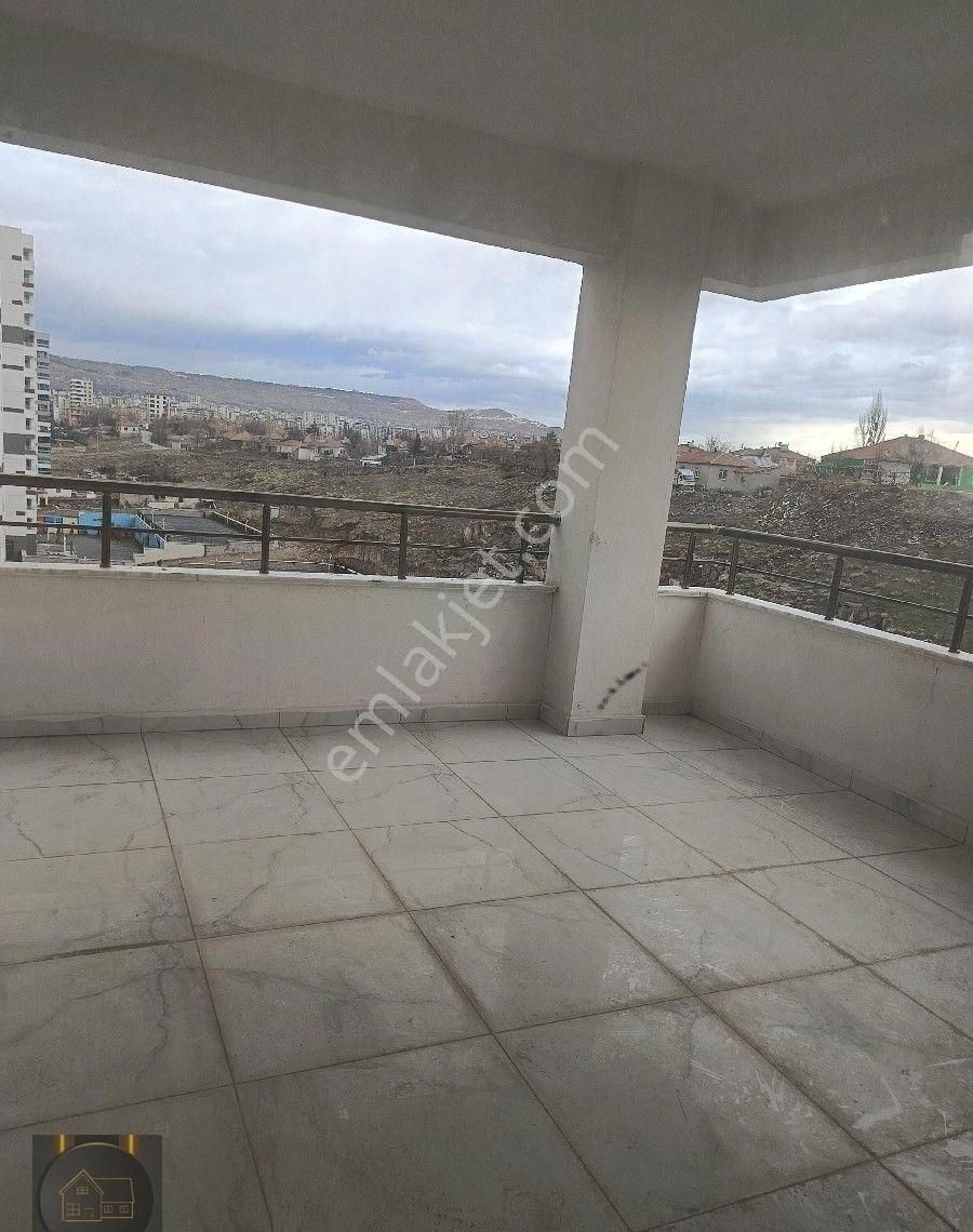 Satlık Daireler Erkilet Yolu Polıs Okulu Yanı - Görsel 18