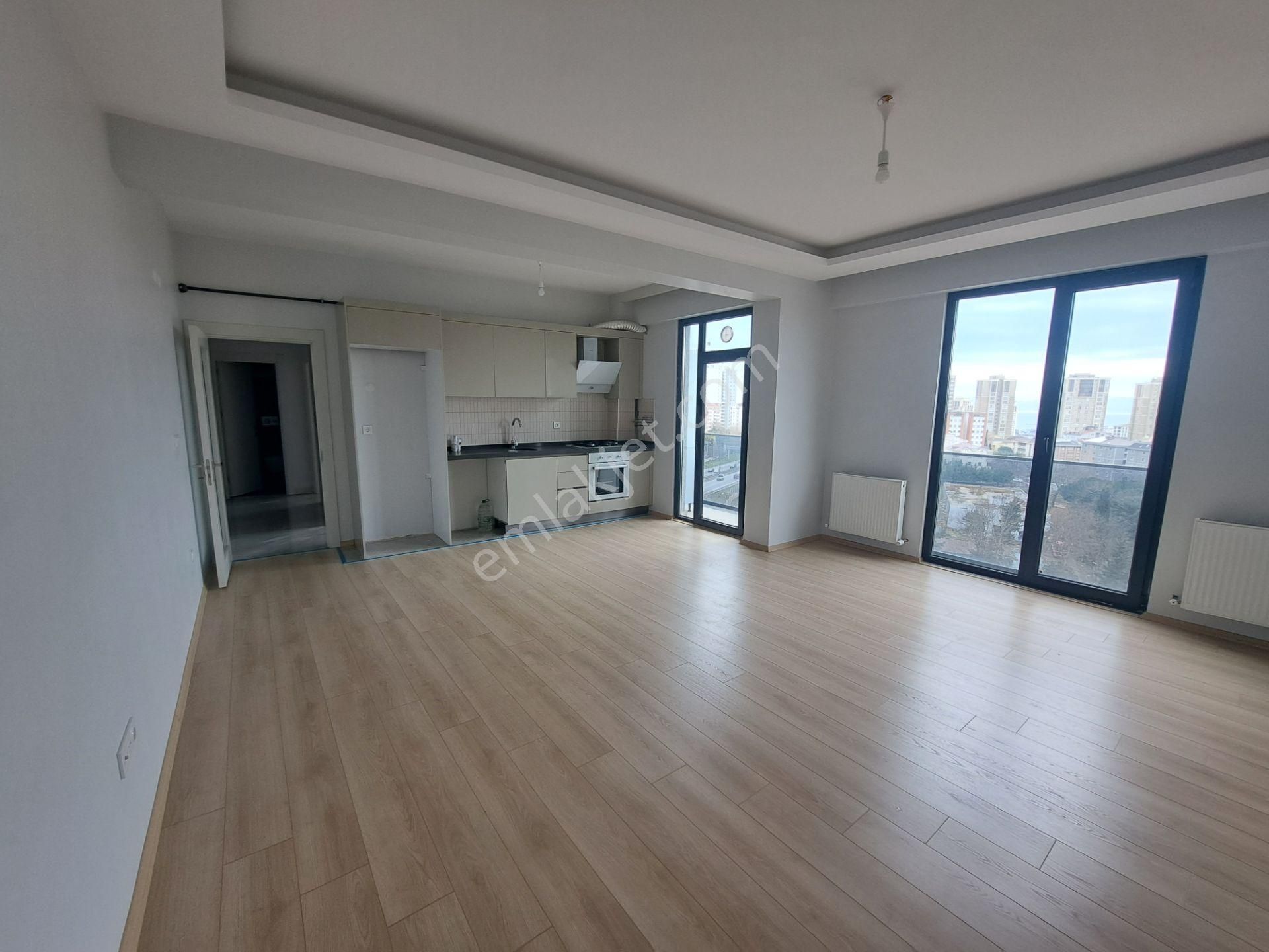 Kartal Soğanlıkta Yeni Sitede Satılık 2+1 Daire