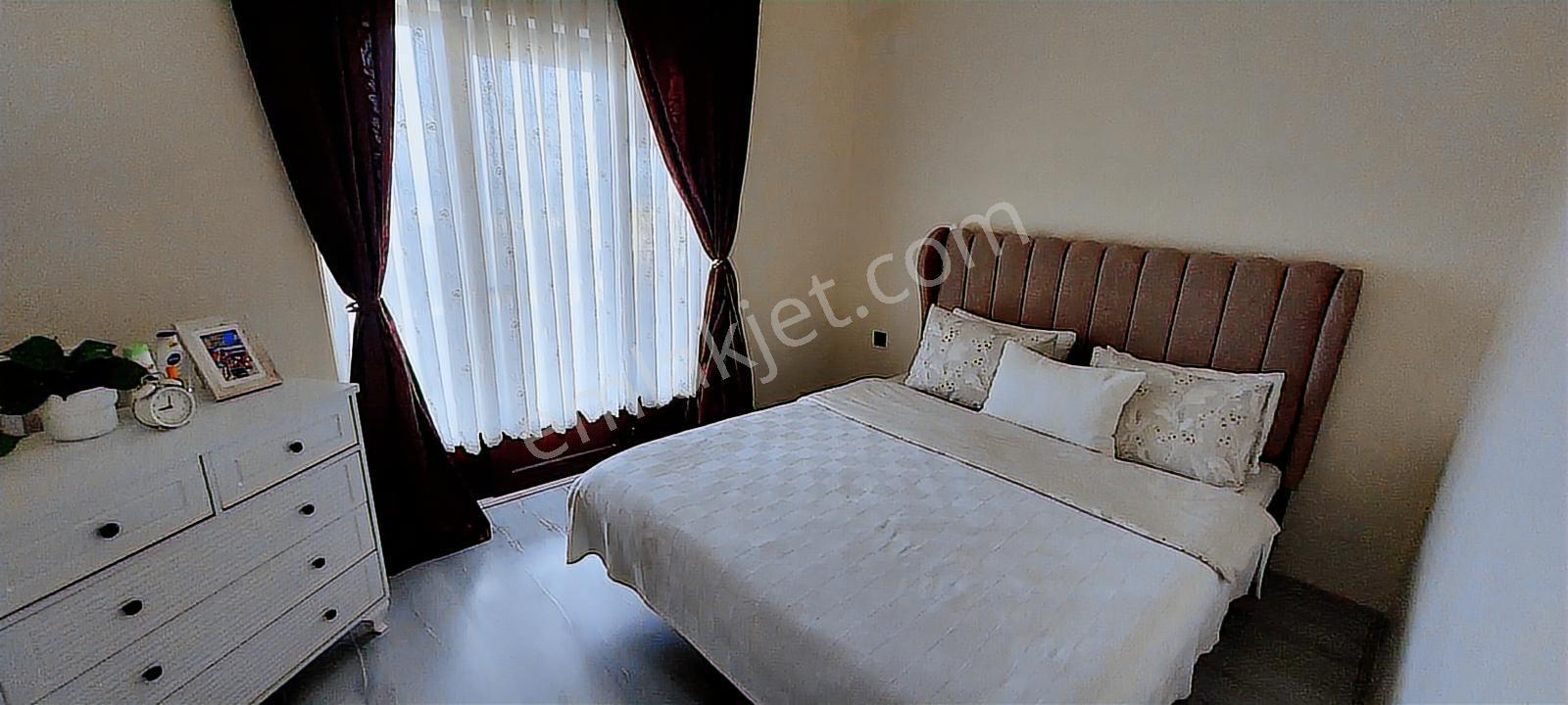 Şile Deniz Manzaralı Mercan Köşk Karşısı 3 Katlı Villa Kiralık - Görsel 21