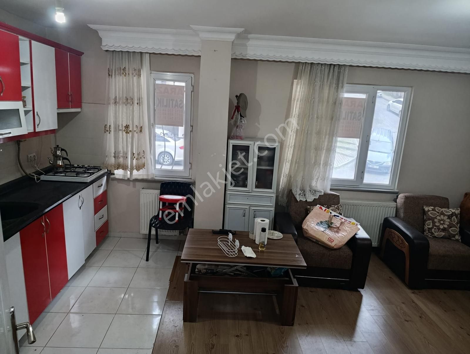 Araz Gayrimenkul Zübeyde Hanım Mah.satılık Yüksek Giriş