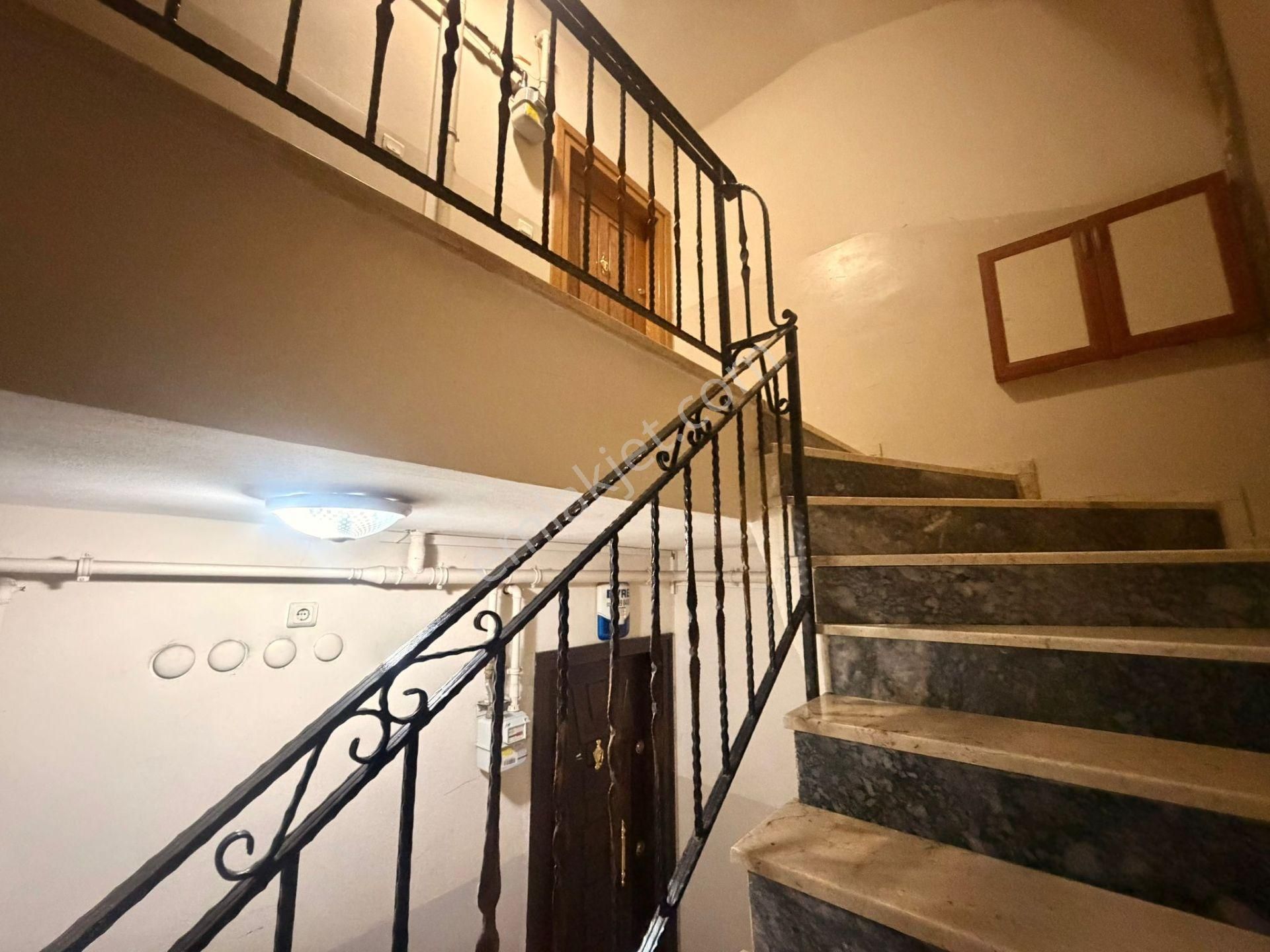 Remax Anı 'dan Bosna Bulvarı 'na Komşu Geniş Satılık 2+1 Daire - Görsel 19