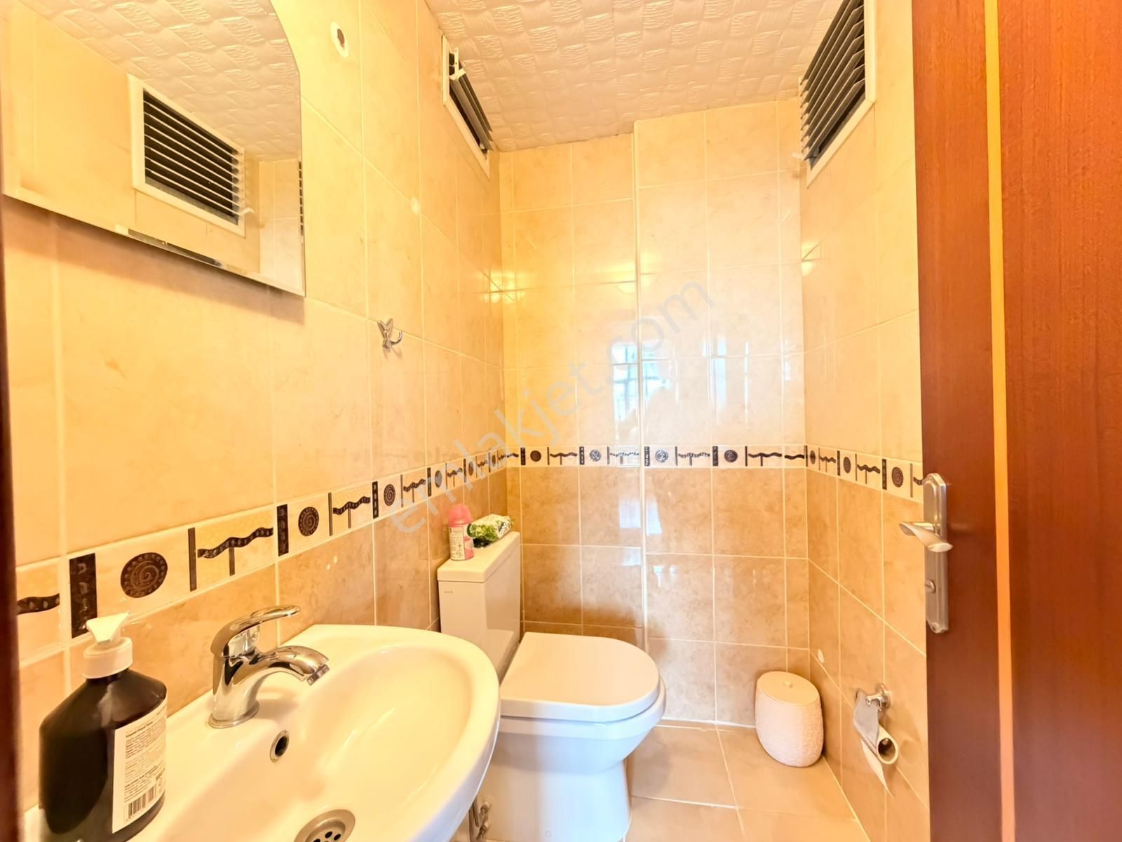 Remax Anı 'dan Bosna Bulvarı 'na Komşu Geniş Satılık 2+1 Daire - Görsel 12