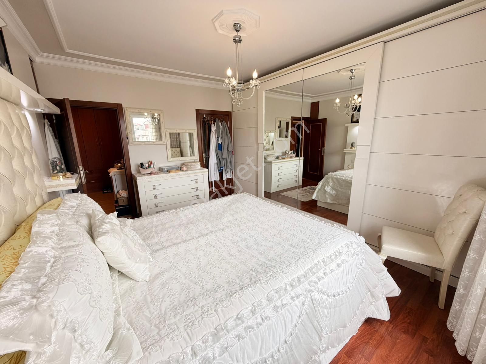 Remax Anı 'dan Bosna Bulvarı 'na Komşu Geniş Satılık 2+1 Daire - Görsel 16