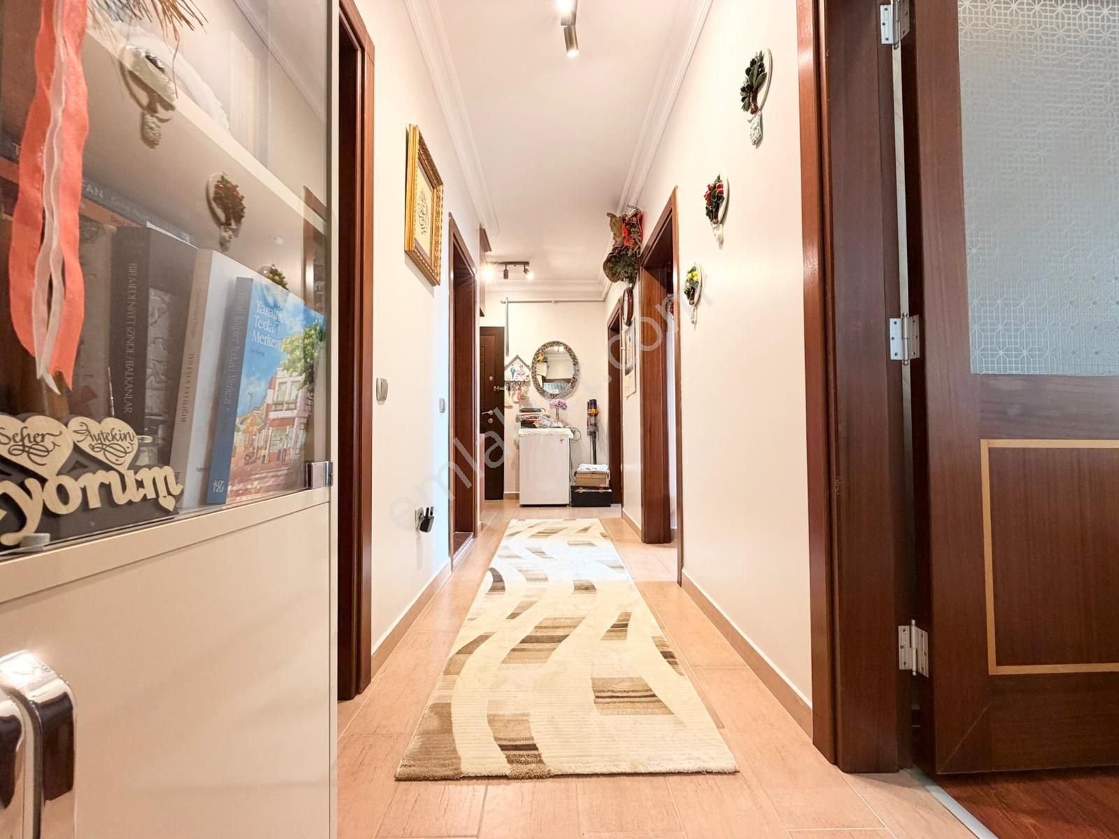 Remax Anı 'dan Bosna Bulvarı 'na Komşu Geniş Satılık 2+1 Daire - Görsel 9