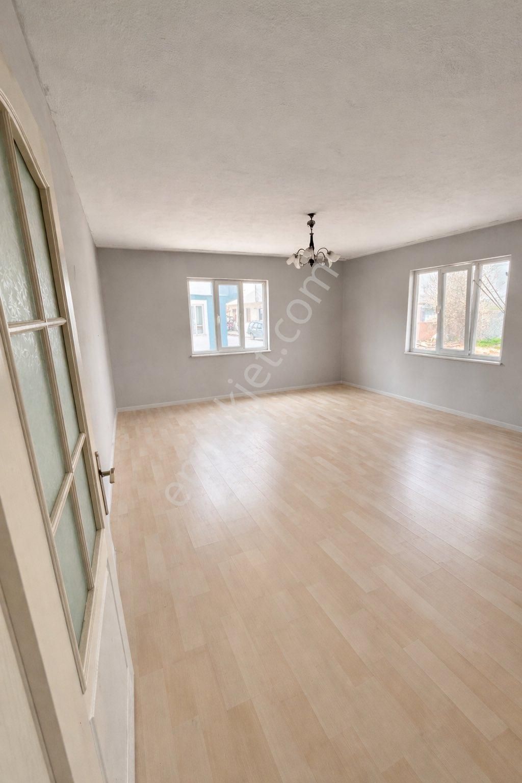 Ürünlü Mahallesi 3+1 Kiralik Daire