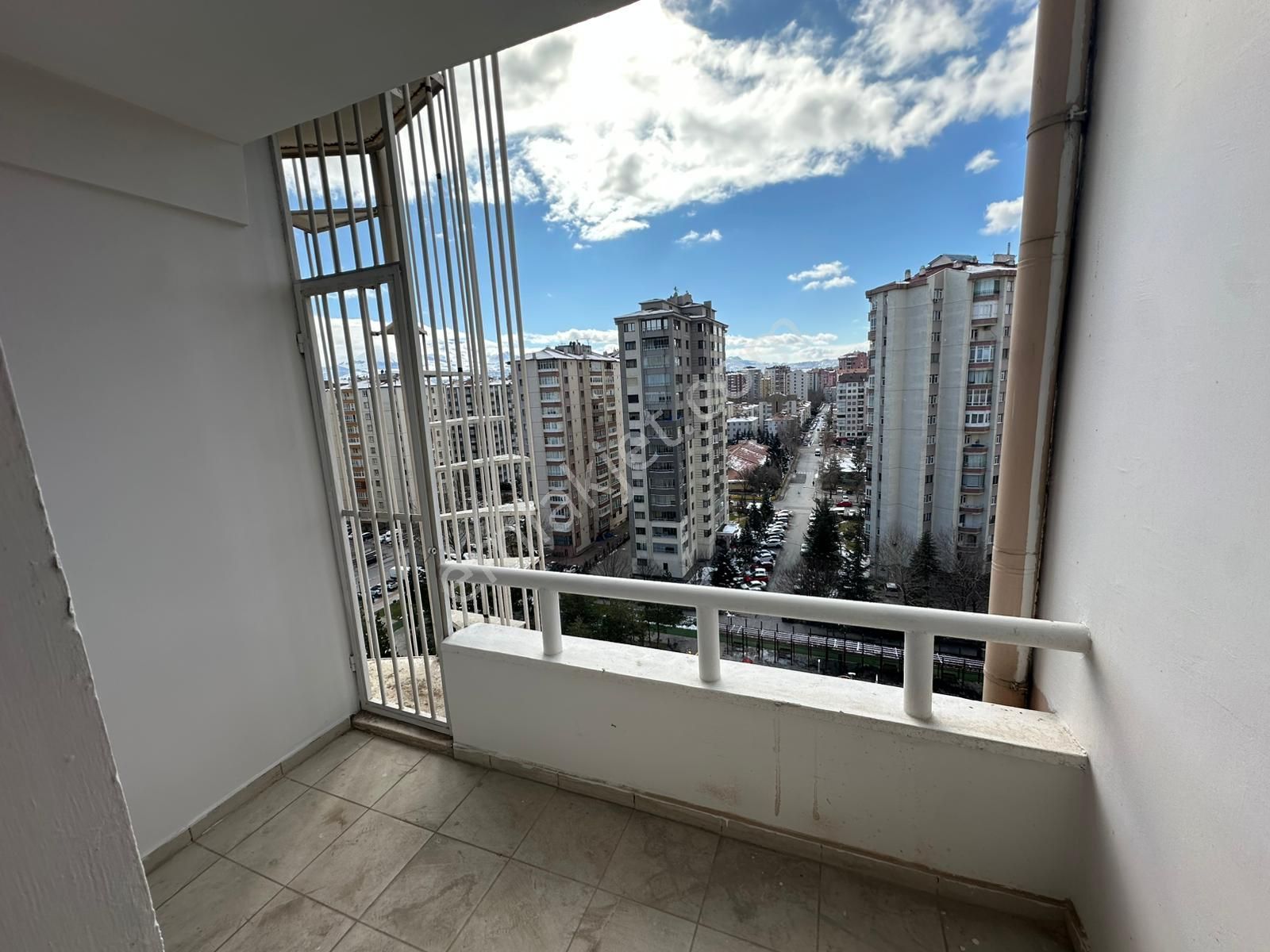 Alpaslan Mah. Kayseripark Yanı 4+1 Kiralık Lüks Daire - Görsel 20