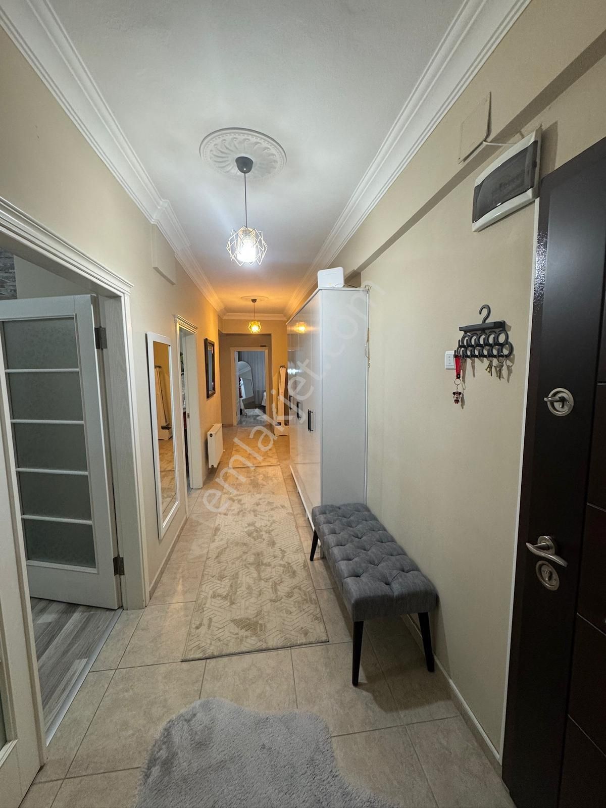 Rekoor Emlaktan 56'larda 3+1 Satılık Daire - Görsel 3