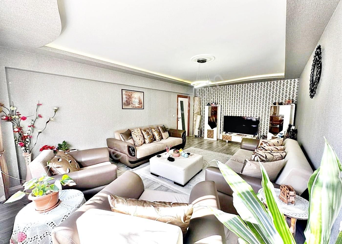 %80 Kredi İmkanı İle Karakaya 2+1 Lüks Yaplı Geniş Satılık Daire - Görsel 3