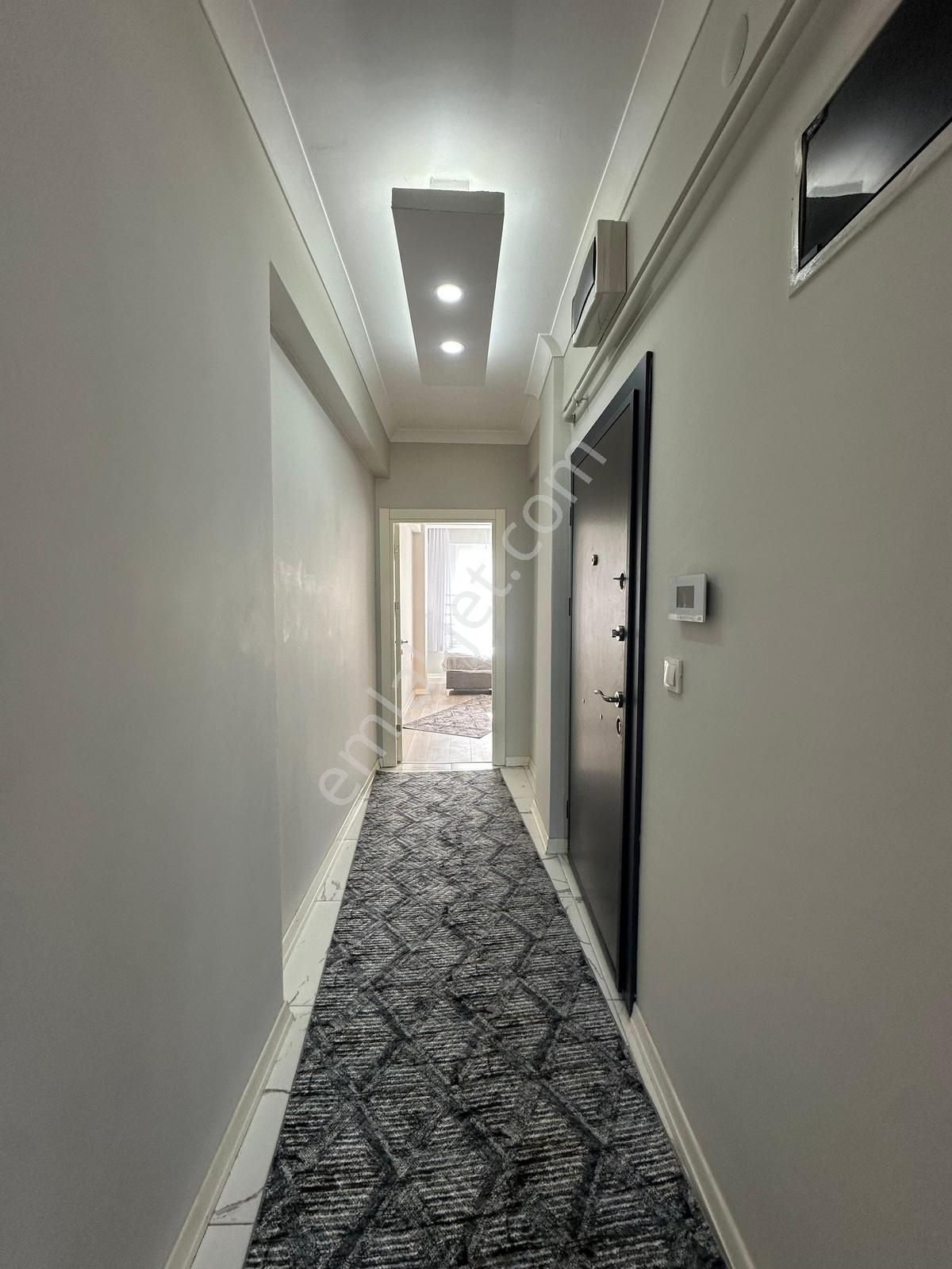 Balkan Gündüz'den Kiralık 1+1 Lüks Eşyalı Daire - Görsel 3