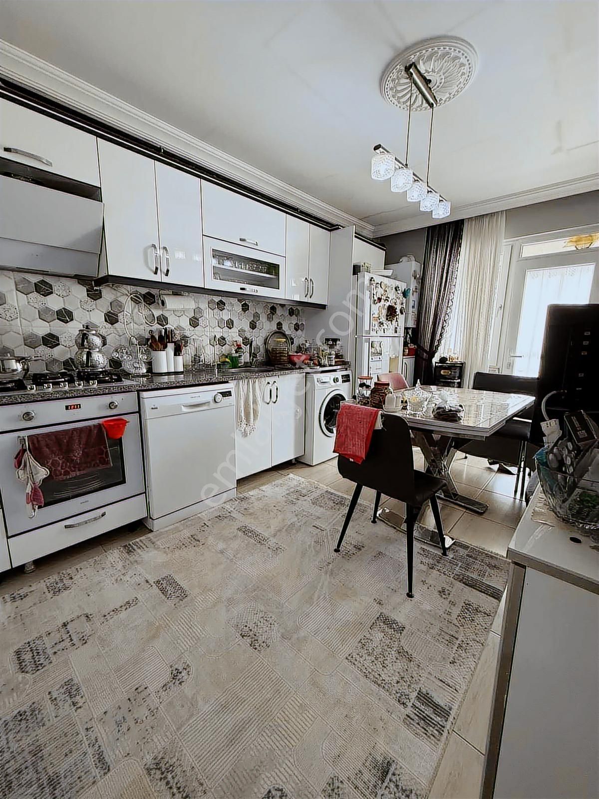 Esentepe Mahallesi Eğitimciler Cd Yakını Satılık 3+1 Daire - Görsel 8