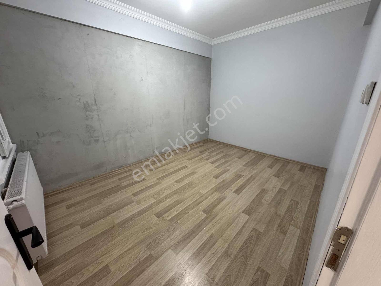 Taşdelen Merkezde Kiralık 3+1 1.kat 130m2 Daire - Görsel 8
