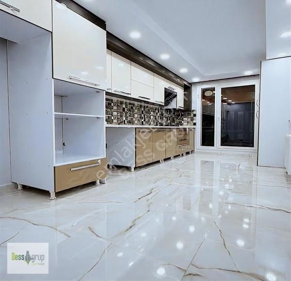 Beylikdüzü Bess Gruptan Müstakil Bahçe Arayanlara Lüks Daire - Görsel 2