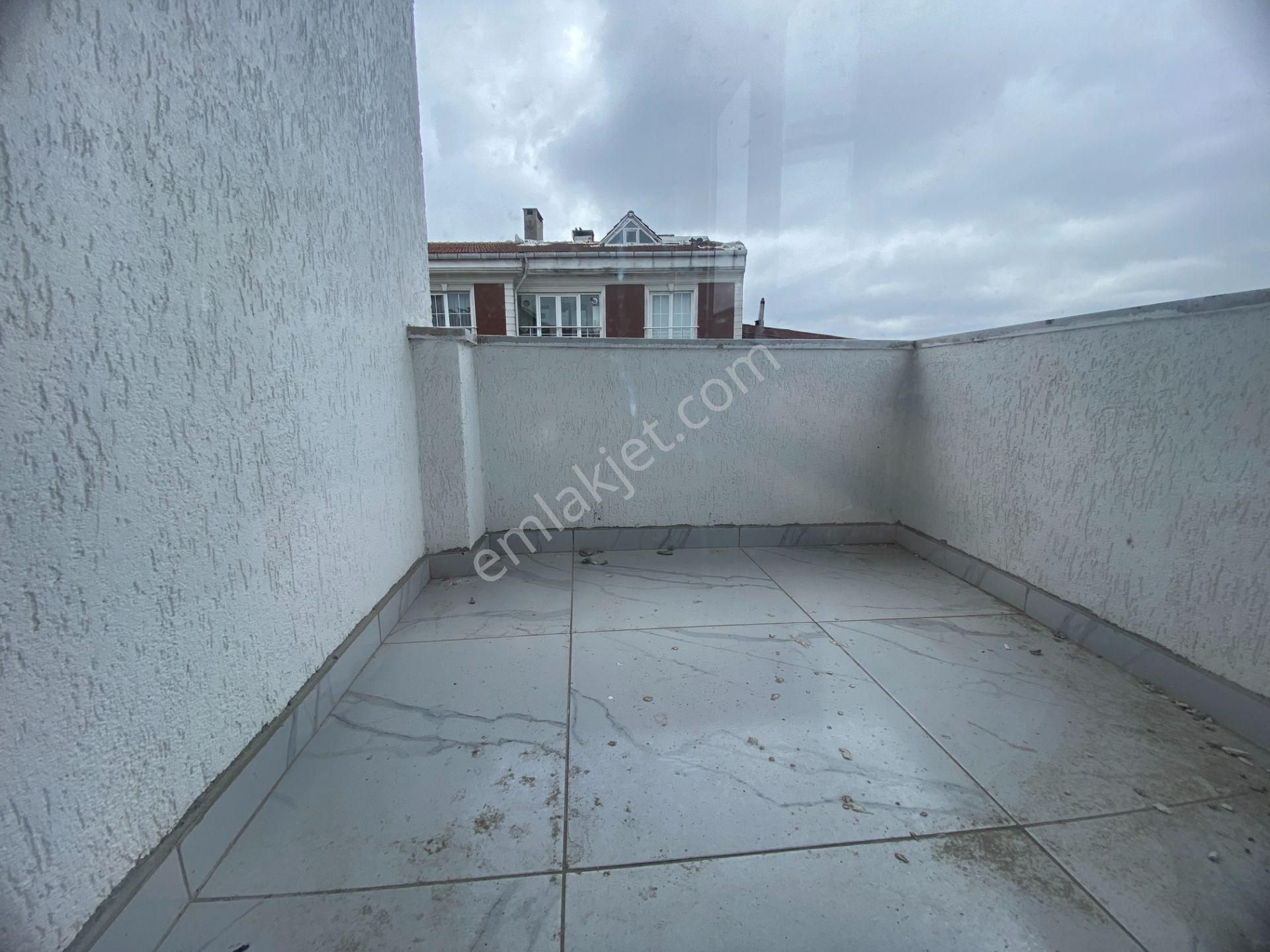 Güven'den Kapaklıda Merkezi Konumda,yerden Isıtmalı 1+1 Daireler - Görsel 25