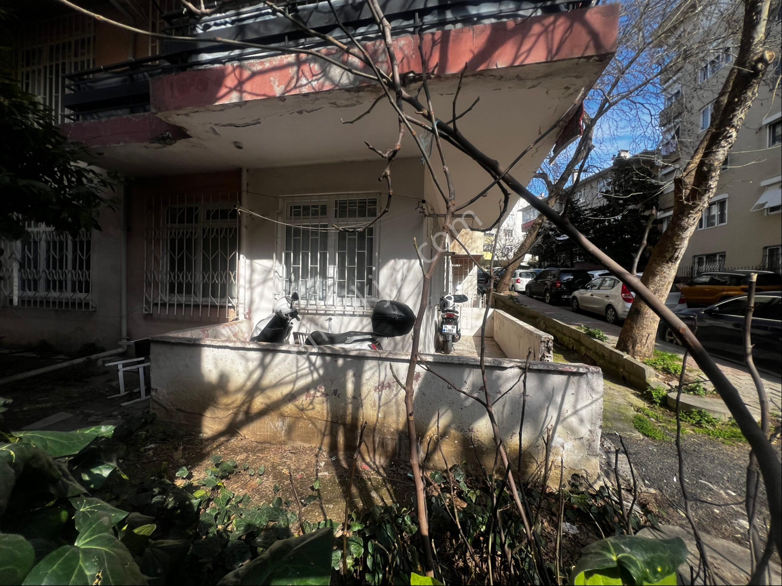 Çelebioğlu Emlak Maltepe Küçükyalı’da 2+1 Bahçekatı Daire - Görsel 12