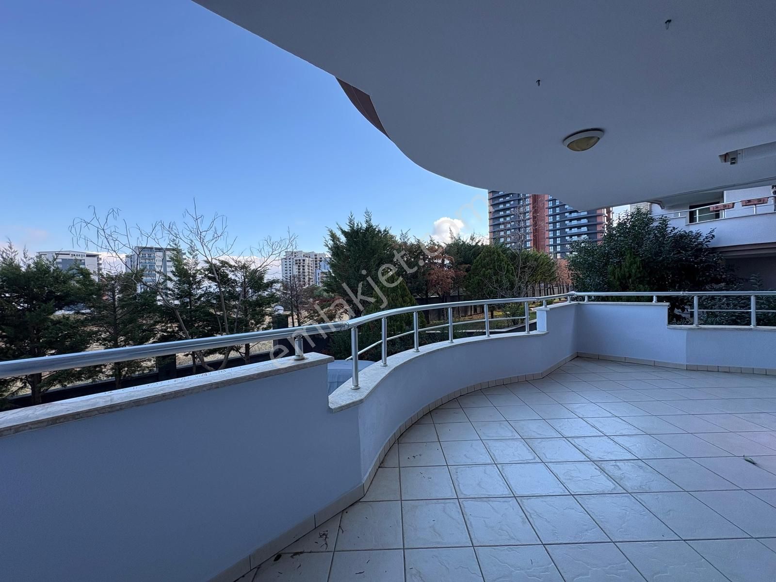 Swissheim'dan Göveçlik Coşkunsu Sitesi'nde 3+1 Kiralık Daire - Görsel 9