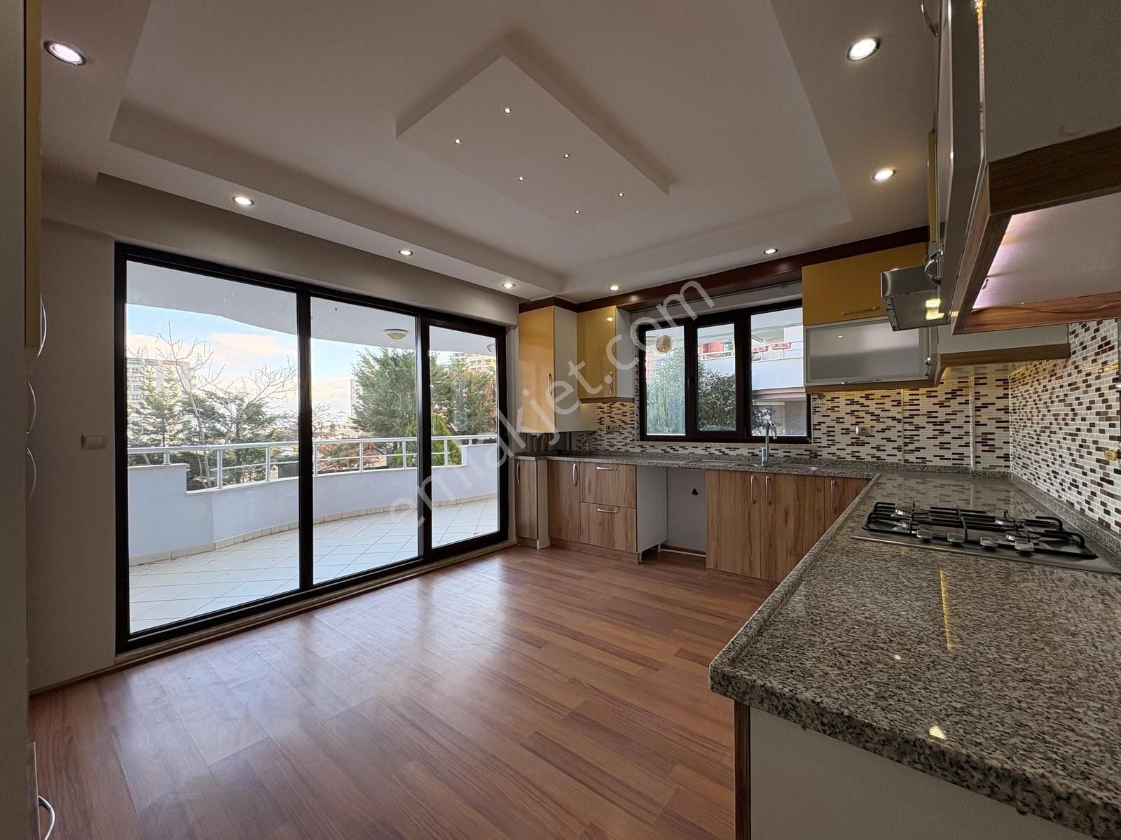 Swissheim'dan Göveçlik Coşkunsu Sitesi'nde 3+1 Kiralık Daire - Görsel 30