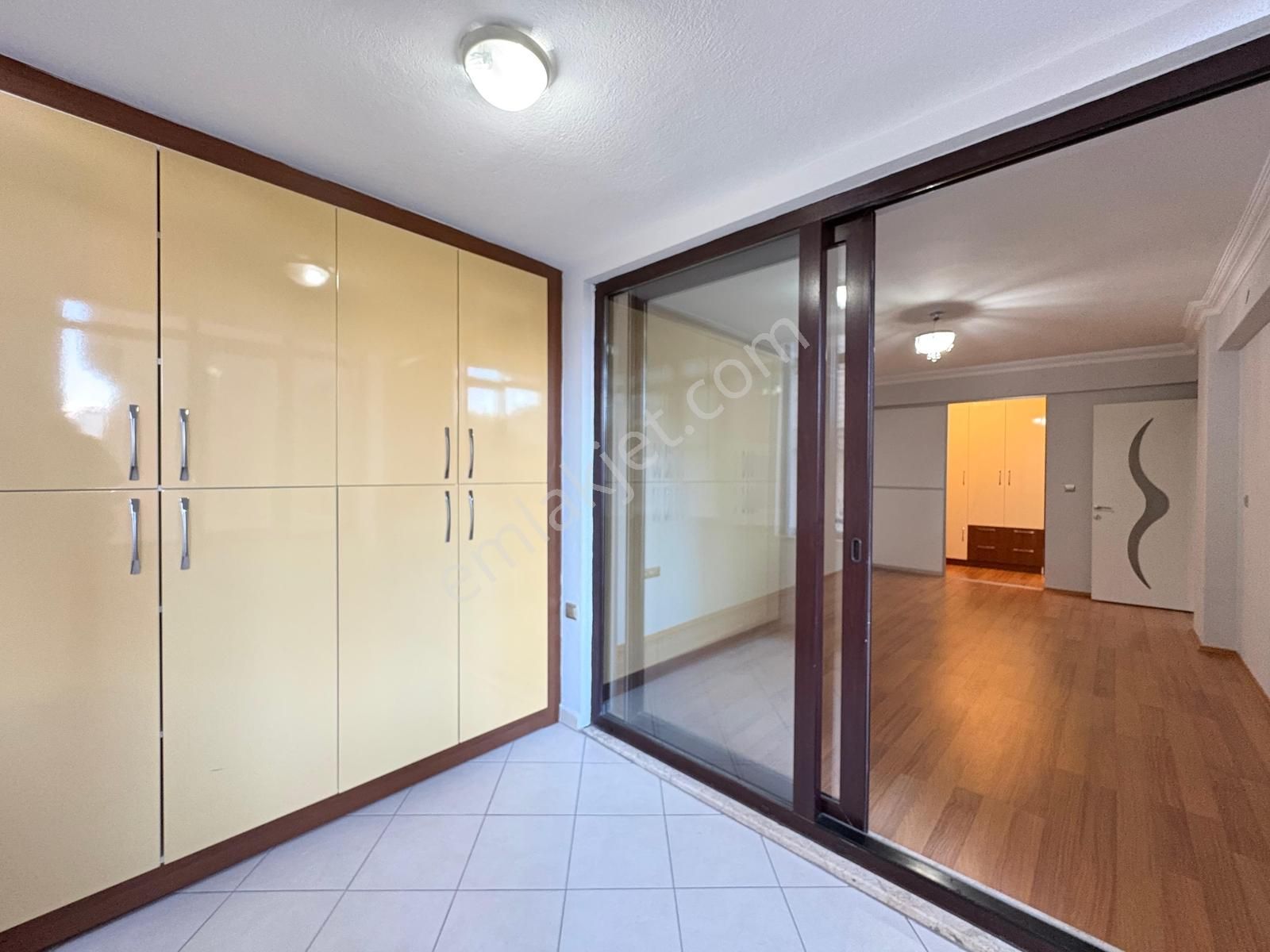 Swissheim'dan Göveçlik Coşkunsu Sitesi'nde 3+1 Kiralık Daire - Görsel 8