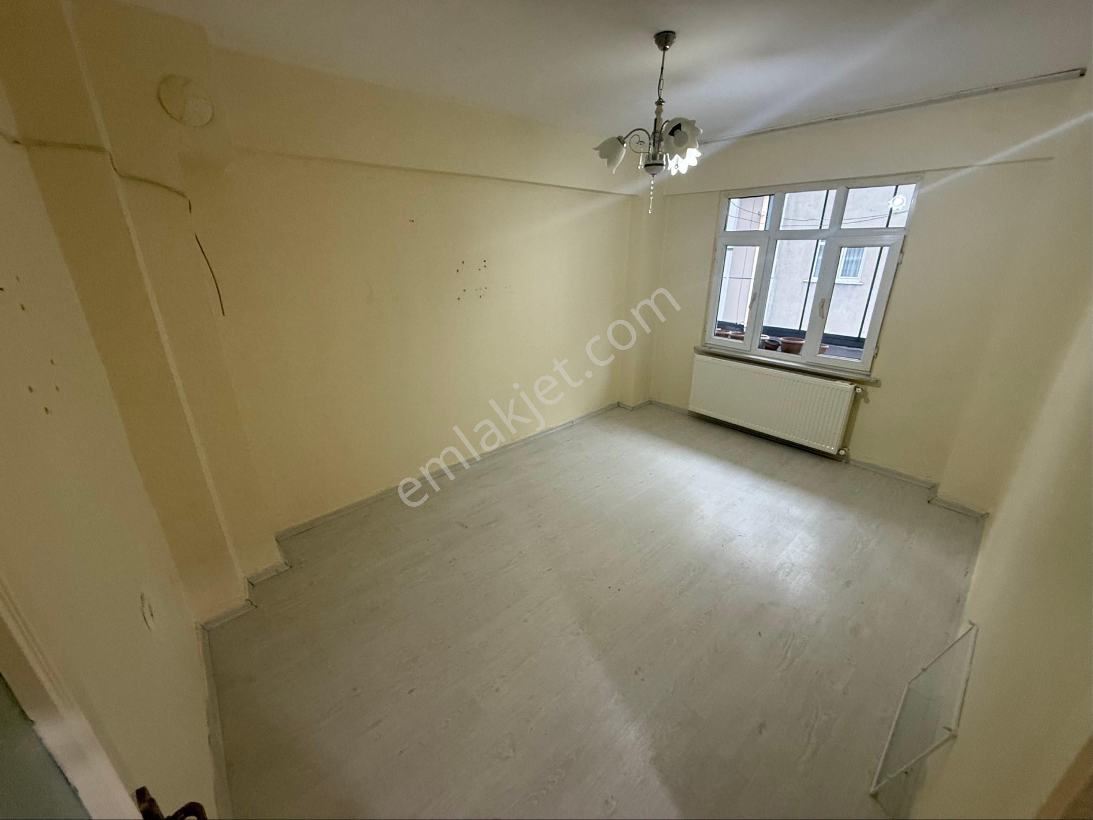 50. Yıl Mah 2+1 95 M2 2. Kat Temiz Masrafsız Kiralık Daire - Görsel 23