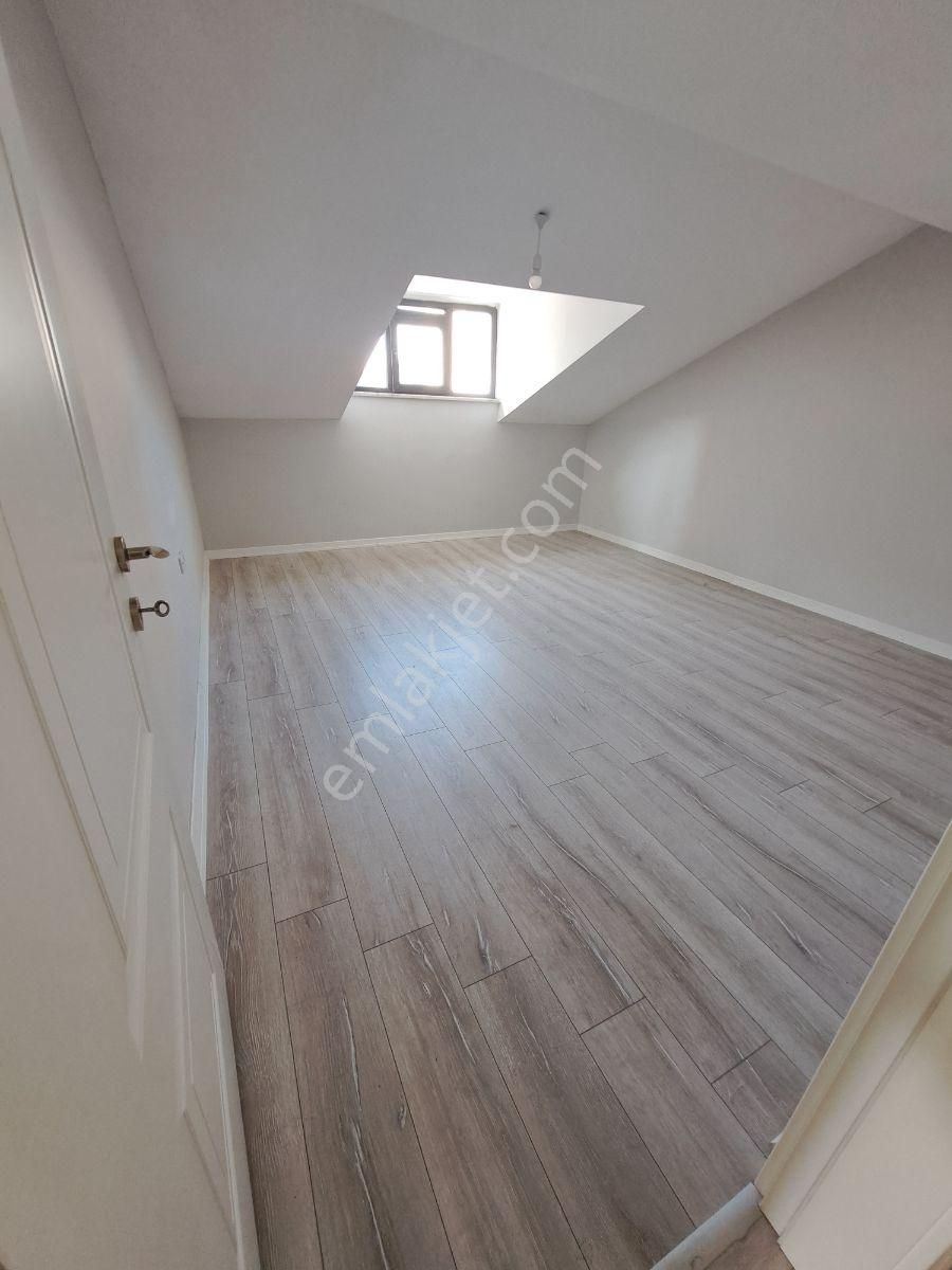 Betül Emlak'tan Eski Habiblerde Kiralık Lüks Dubleks Daire - Görsel 24