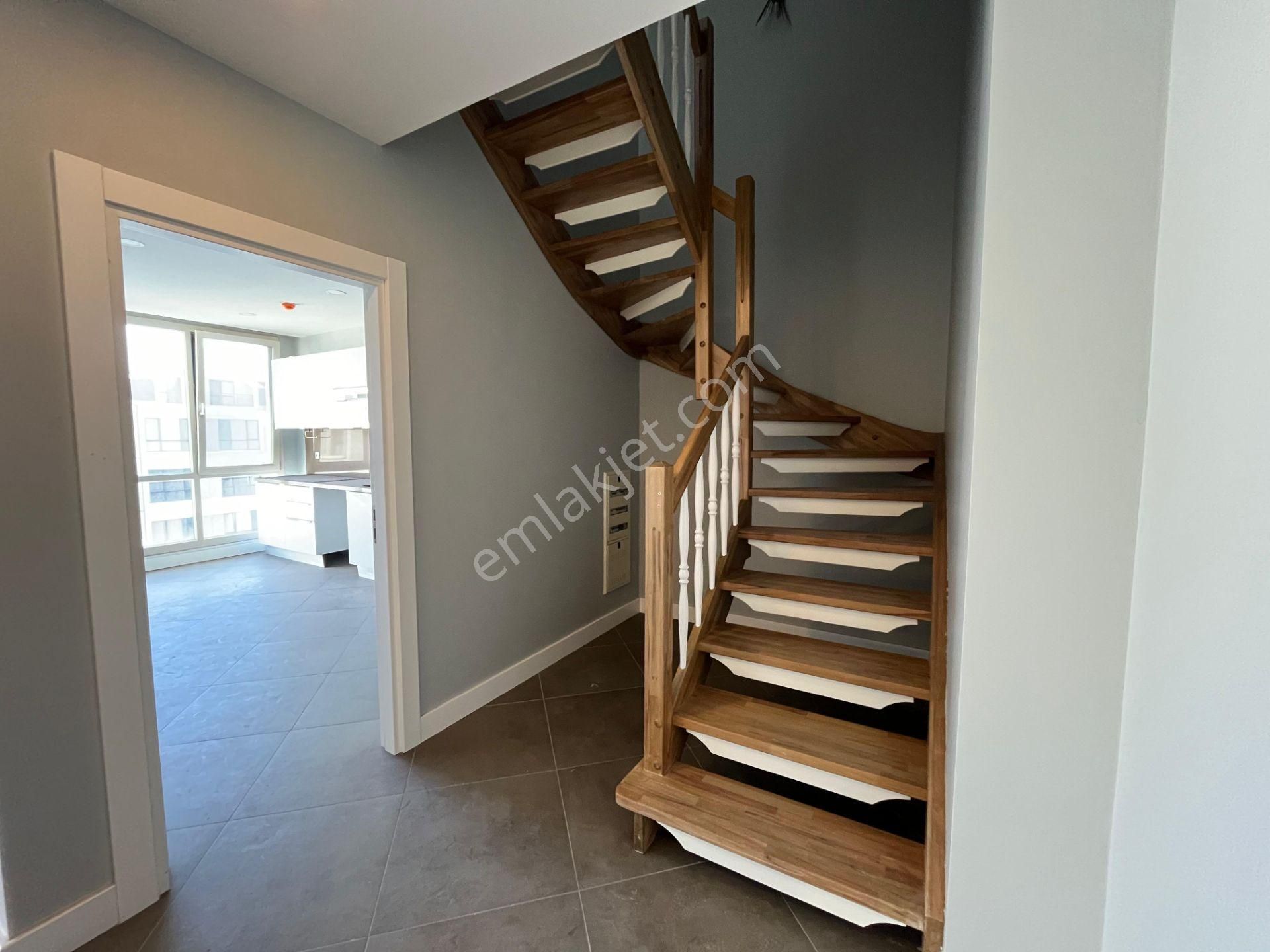 İnşaat Firmasından Alinda Park Luna Evleri 2+1 Dublex