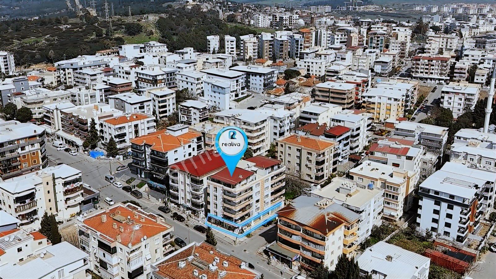 Realiva'dan Yeni Mahallede Caddeüstü Satılık Dükkan
