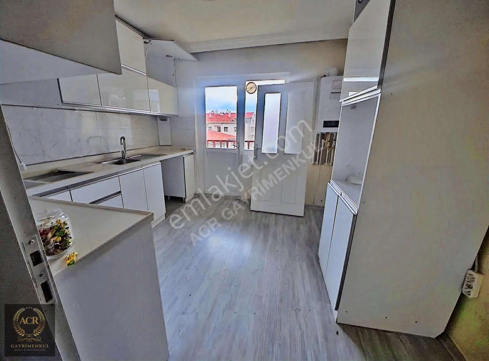 Acr'den Seyitler Cad. Yakını Emsalsiz Fiyatıyla 1. Kat 3+1 Daire - Görsel 34