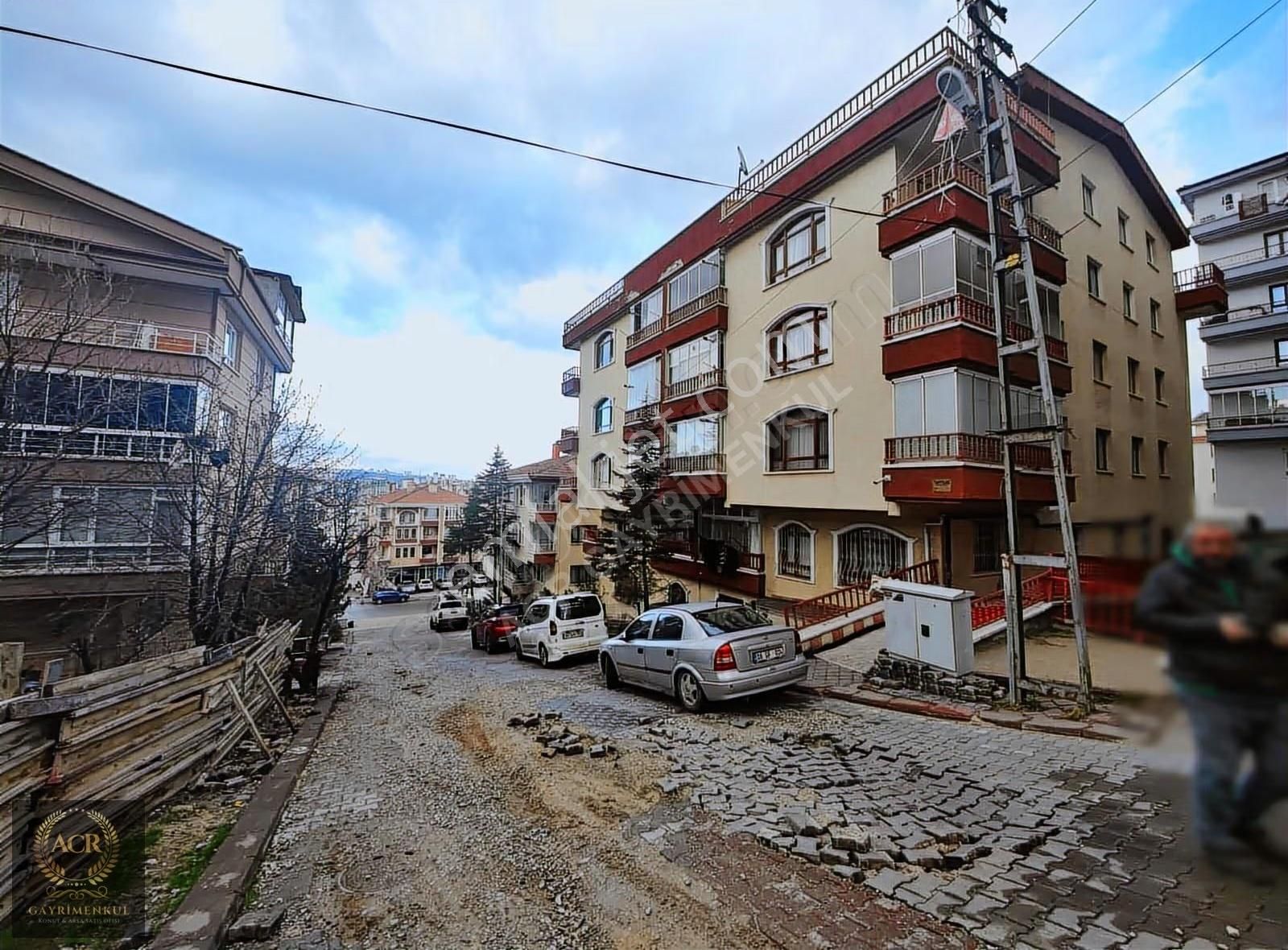 Acr'den Seyitler Cad. Yakını Emsalsiz Fiyatıyla 1. Kat 3+1 Daire - Görsel 27