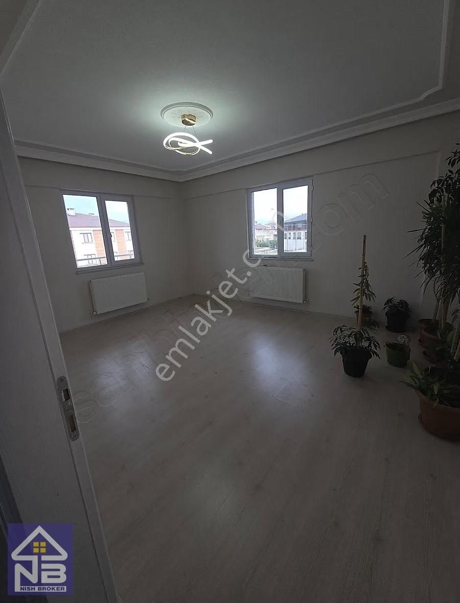 İnegöl Kozluca'da 4 Cephe, Çift Balkon, Merkeze Yürüme Mesafesin - Görsel 7