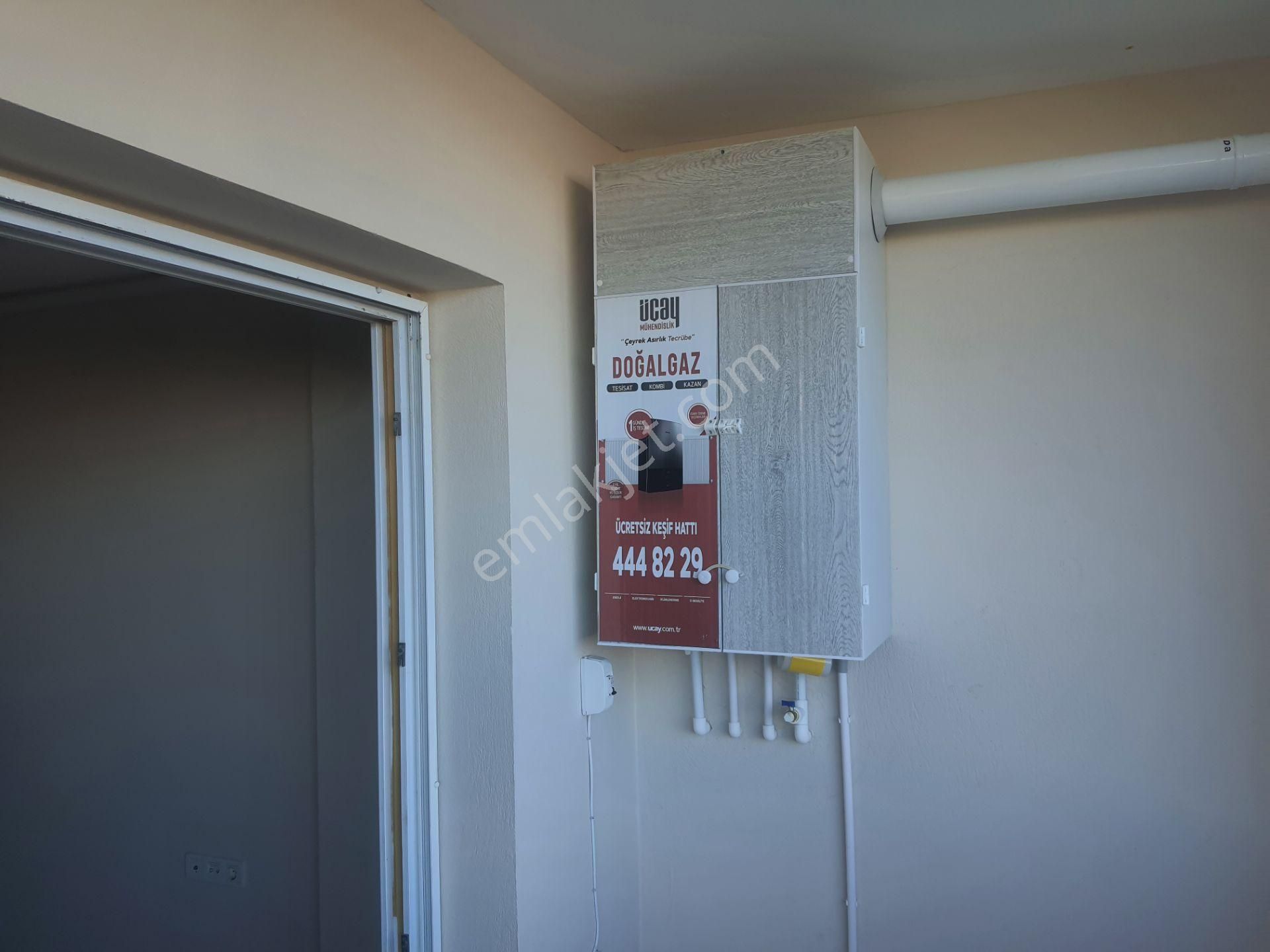 Kuşadası Değirmendere'de Havuzlu, 3+1, Giriş Kat Kiralık Daire - Görsel 4