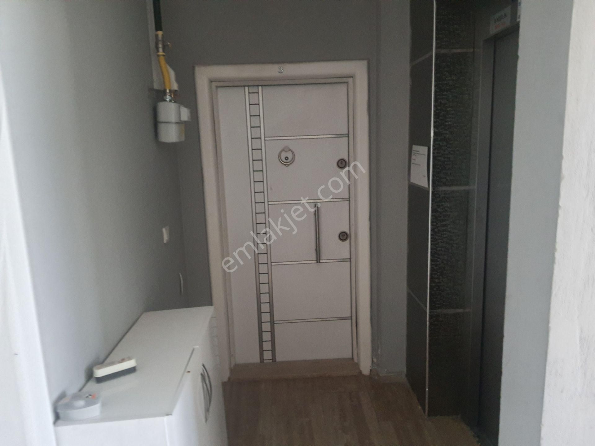 Kuşadası Değirmendere'de Havuzlu, 3+1, Giriş Kat Kiralık Daire - Görsel 25