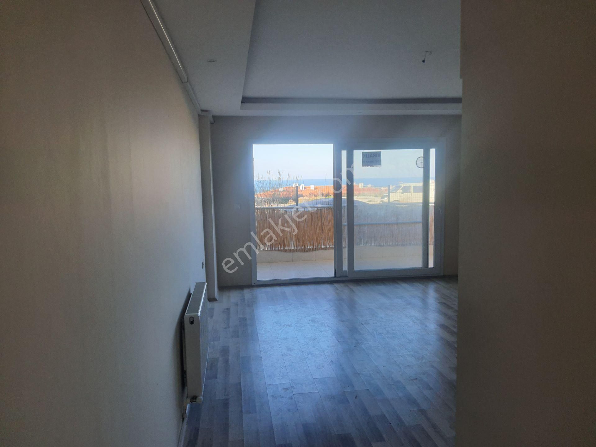 Kuşadası Değirmendere'de Havuzlu, 3+1, Giriş Kat Kiralık Daire - Görsel 21