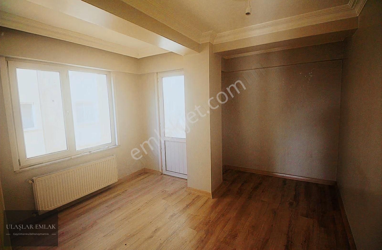 Ümraniye Site Mah. 2+1 85 M2 Satılık Arakat Daire. - Görsel 2