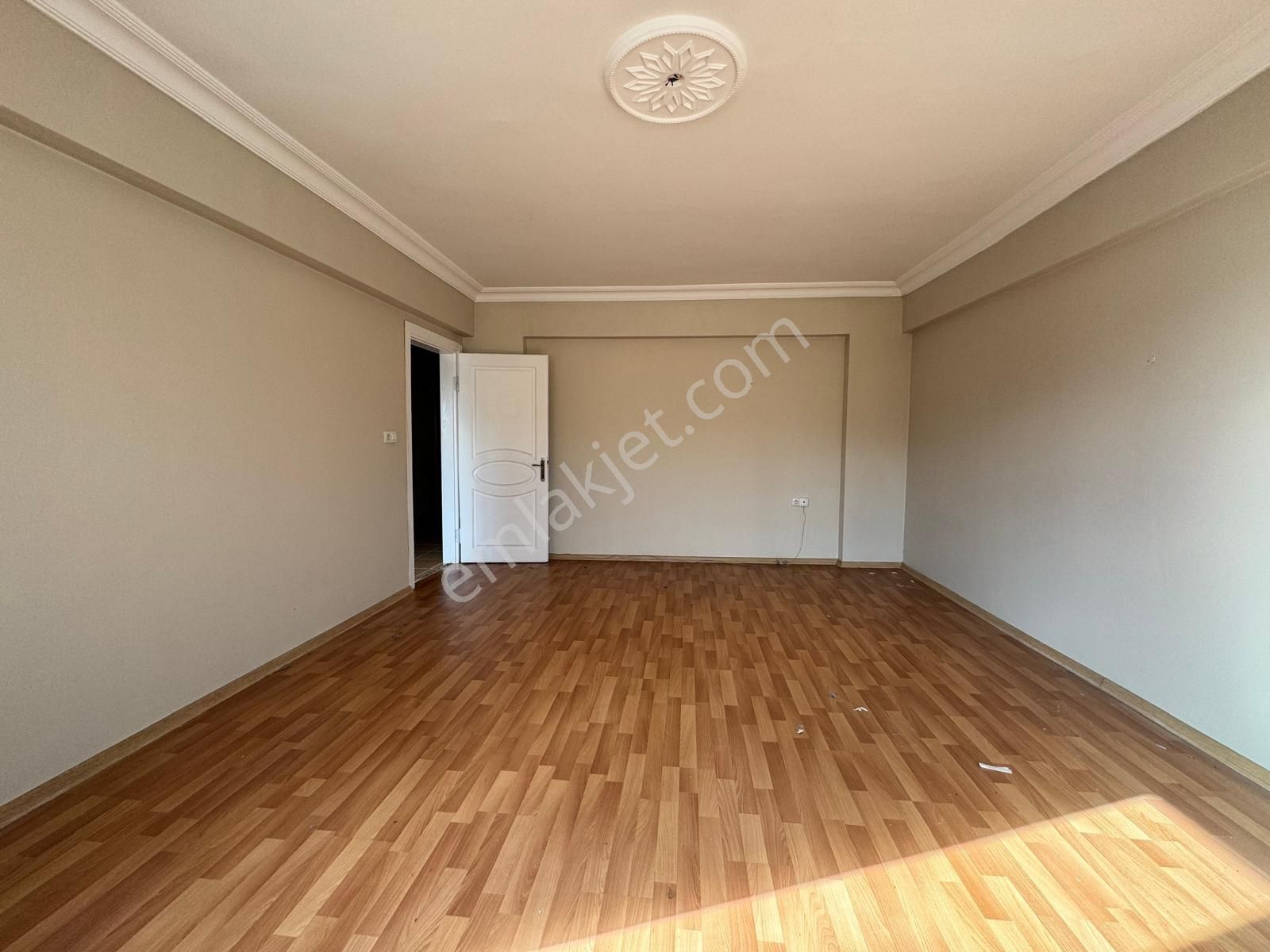 Fa Özbir'den Merkezi Lokasyonda Ara Kat 3+1 Satılık Daire.. - Görsel 12