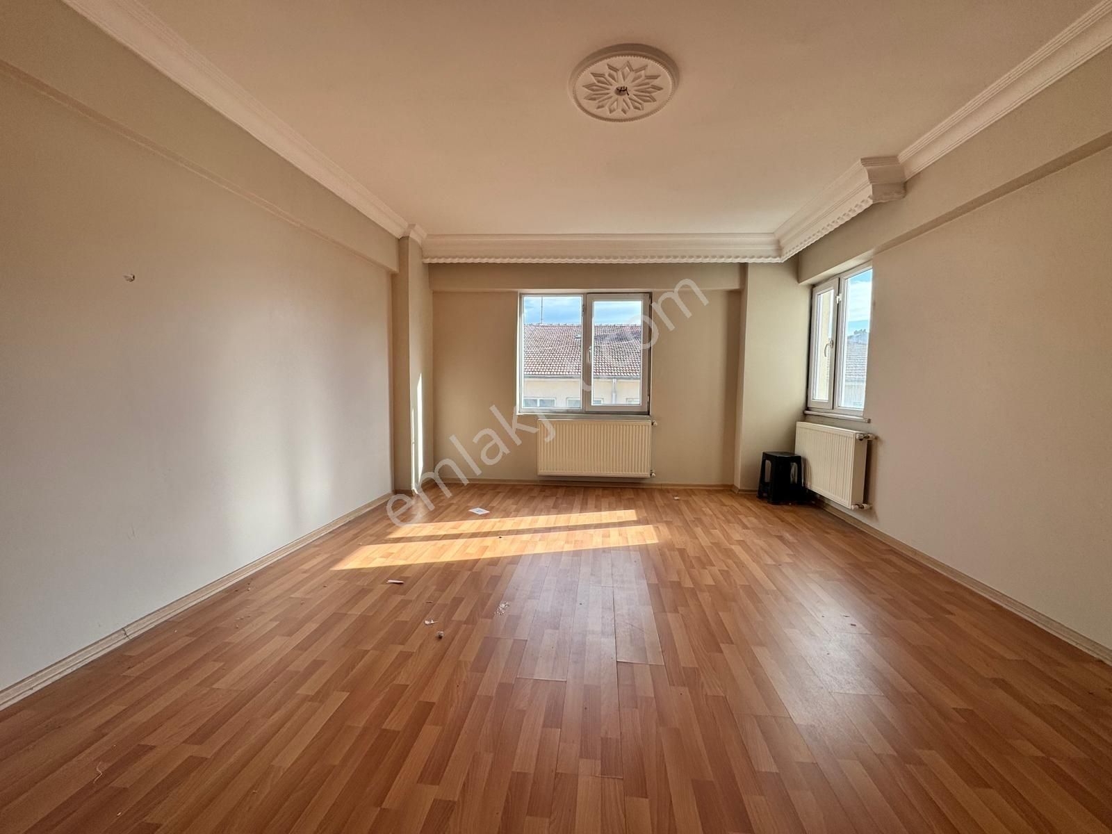 Fa Özbir'den Merkezi Lokasyonda Ara Kat 3+1 Satılık Daire.. - Görsel 9